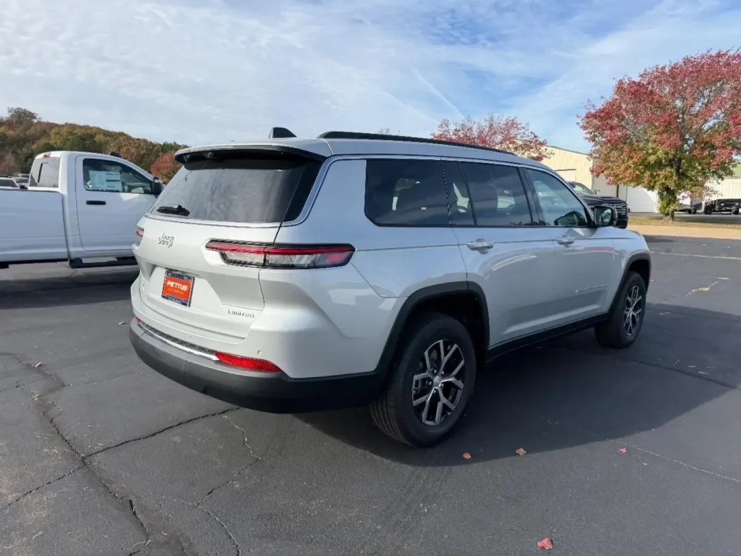 2025 /Global Black Leather Jeep Grand Cherokee Limited (1C4RJKBGXS8) with an 3.6L V6 24V VVT UPG I engine, located at 970 Woodlawn Dr., Farmington, MO, 63640, (573) 431-7800, 37.825642, -90.468674 - Are you ready to embark on your next big adventure? Whether you're planning a weekend getaway to the nearby Ozark National Scenic Riverways or simply need a reliable vehicle for your daily commute, the 2025 Jeep Grand Cherokee Limited stands ready to elevate your lifestyle. With its unparalleled com - Photo#2