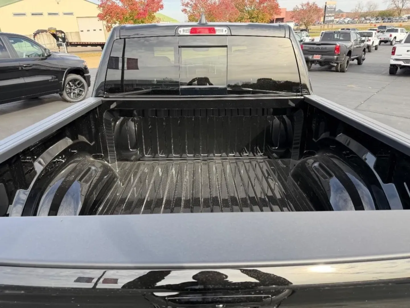 2026 /Diesel Gray/Black Cloth Ram 1500 Big Horn/Lone Star (1C6SRFFT0TN) with an 5.7L engine, located at 970 Woodlawn Dr., Farmington, MO, 63640, (573) 431-7800, 37.825642, -90.468674 - **Unleash Your Adventurous Spirit with the 2026 Ram 1500 Big Horn - The Ultimate Truck for Every Lifestyle!**<br /> <br /> Are you a weekend warrior searching for a reliable truck that can tackle both the open road and rugged trails? Look no further than the striking 2026 Ram 1500 Big Horn, availabl - Photo#4