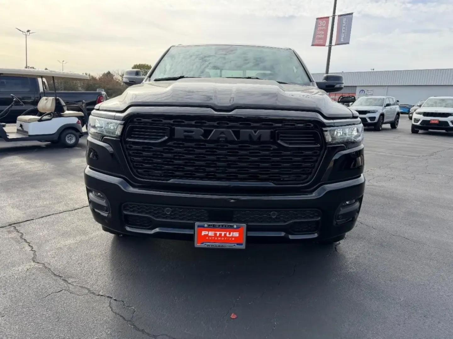 2026 /Diesel Gray/Black Cloth Ram 1500 Big Horn/Lone Star (1C6SRFFT0TN) with an 5.7L engine, located at 970 Woodlawn Dr., Farmington, MO, 63640, (573) 431-7800, 37.825642, -90.468674 - **Unleash Your Adventurous Spirit with the 2026 Ram 1500 Big Horn - The Ultimate Truck for Every Lifestyle!**<br /> <br /> Are you a weekend warrior searching for a reliable truck that can tackle both the open road and rugged trails? Look no further than the striking 2026 Ram 1500 Big Horn, availabl - Photo#7