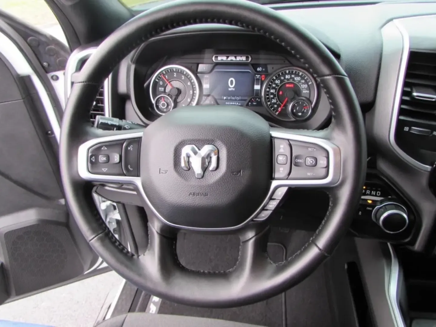 2024 /Black Ram 2500 Big Horn (3C6UR5DJ4RG) with an Other engine, located at 12830 Highway 21, De Soto, MO, 63020, (636) 337-7777, 38.153099, -90.573624 - **Unleash Your Adventurous Spirit with the 2024 Ram 2500 Big Horn at Pettus CDJR DeSoto!**<br /> <br /> Are you ready to elevate your outdoor adventures and daily commutes? The 2024 Ram 2500 Big Horn is the perfect truck for those who crave the blend of rugged capability and modern comfort. Whether - Photo#16