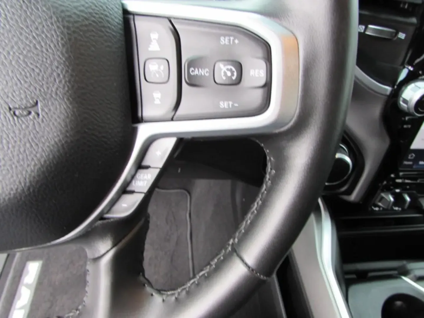 2024 /Black Ram 2500 Big Horn (3C6UR5DJ4RG) with an Other engine, located at 12830 Highway 21, De Soto, MO, 63020, (636) 337-7777, 38.153099, -90.573624 - **Unleash Your Adventurous Spirit with the 2024 Ram 2500 Big Horn at Pettus CDJR DeSoto!**<br /> <br /> Are you ready to elevate your outdoor adventures and daily commutes? The 2024 Ram 2500 Big Horn is the perfect truck for those who crave the blend of rugged capability and modern comfort. Whether - Photo#18