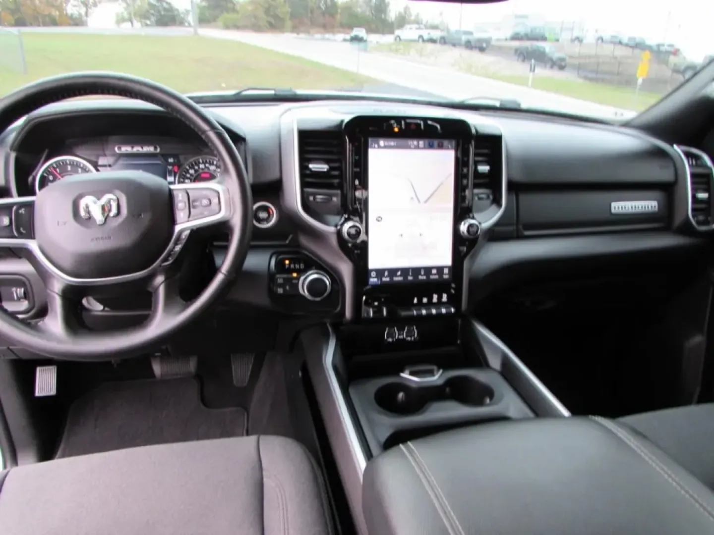 2024 /Black Ram 2500 Big Horn (3C6UR5DJ4RG) with an Other engine, located at 12830 Highway 21, De Soto, MO, 63020, (636) 337-7777, 38.153099, -90.573624 - **Unleash Your Adventurous Spirit with the 2024 Ram 2500 Big Horn at Pettus CDJR DeSoto!**<br /> <br /> Are you ready to elevate your outdoor adventures and daily commutes? The 2024 Ram 2500 Big Horn is the perfect truck for those who crave the blend of rugged capability and modern comfort. Whether - Photo#26