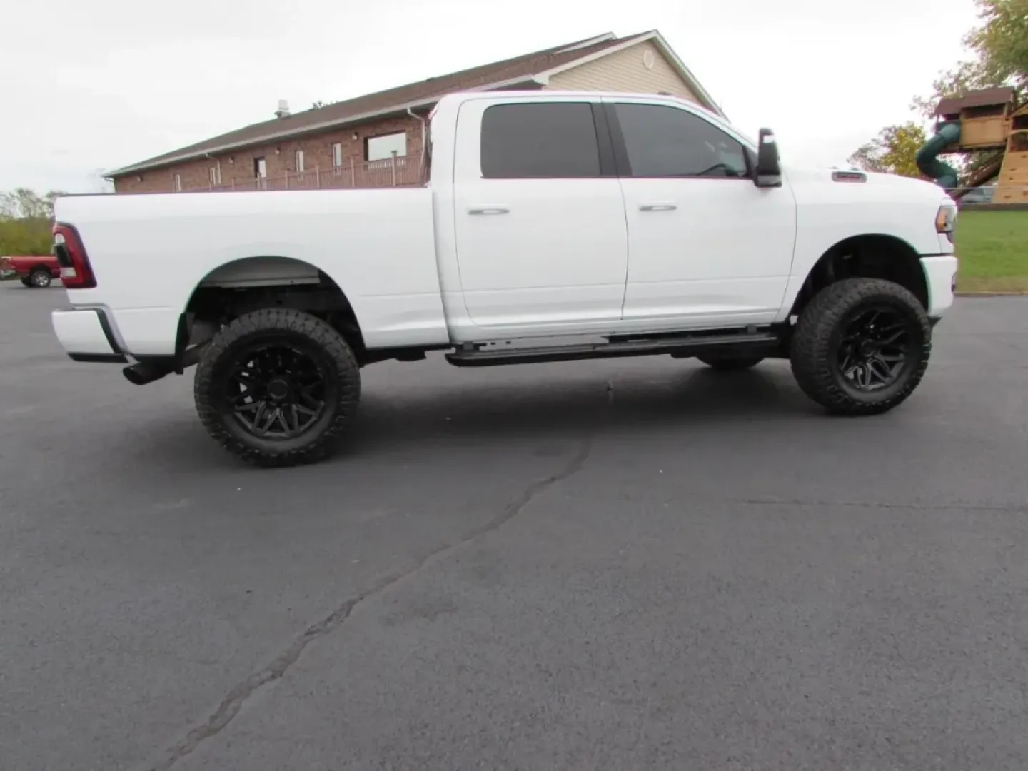 2024 /Black Ram 2500 Big Horn (3C6UR5DJ4RG) with an Other engine, located at 12830 Highway 21, De Soto, MO, 63020, (636) 337-7777, 38.153099, -90.573624 - **Unleash Your Adventurous Spirit with the 2024 Ram 2500 Big Horn at Pettus CDJR DeSoto!**<br /> <br /> Are you ready to elevate your outdoor adventures and daily commutes? The 2024 Ram 2500 Big Horn is the perfect truck for those who crave the blend of rugged capability and modern comfort. Whether - Photo#7