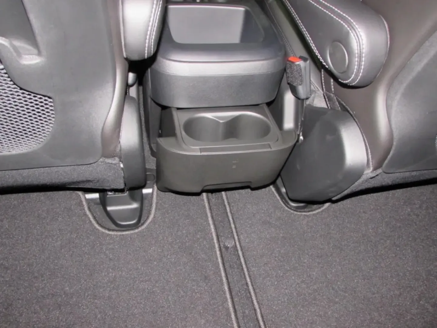 2026 /Black Chrysler Pacifica Select (2C4RC1BG7TR) with an Other engine, Automatic transmission, located at 12830 Highway 21, De Soto, MO, 63020, (636) 337-7777, 38.153099, -90.573624 - **Explore Family Adventures with the 2026 Chrysler Pacifica at Pettus CDJR DeSoto!**<br /> <br /> If you're a growing family or someone who values versatility and comfort, look no further than the stunning 2026 Chrysler Pacifica, available now at Pettus CDJR DeSoto! This stylish and spacious minivan - Photo#24