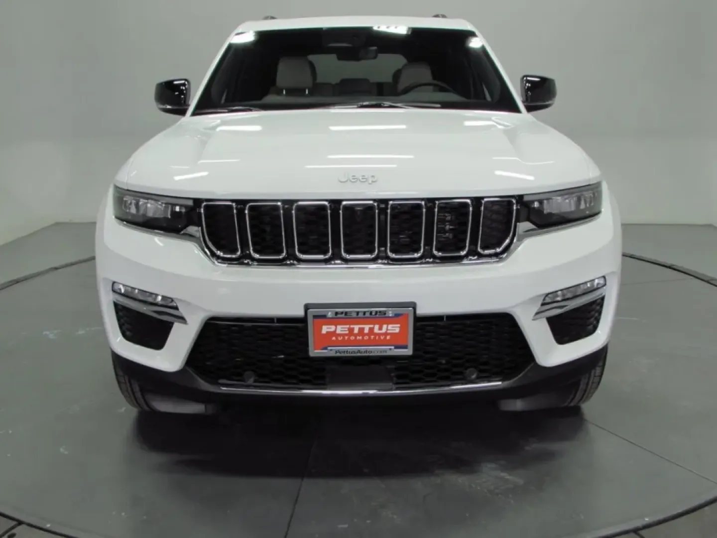 2025 /Wicker Beige/Black Jeep Grand Cherokee Limited (1C4RJHBGXSC) with an Other engine, located at 12830 Highway 21, De Soto, MO, 63020, (636) 337-7777, 38.153099, -90.573624 - **Your Adventure Awaits: Discover the 2025 Jeep Grand Cherokee Limited at Pettus CDJR DeSoto!**<br /> <br /> If you're searching for a vehicle that can transform your daily commute into an exhilarating adventure, look no further than the 2025 Jeep Grand Cherokee Limited, available now at Pettus CDJR - Photo#1