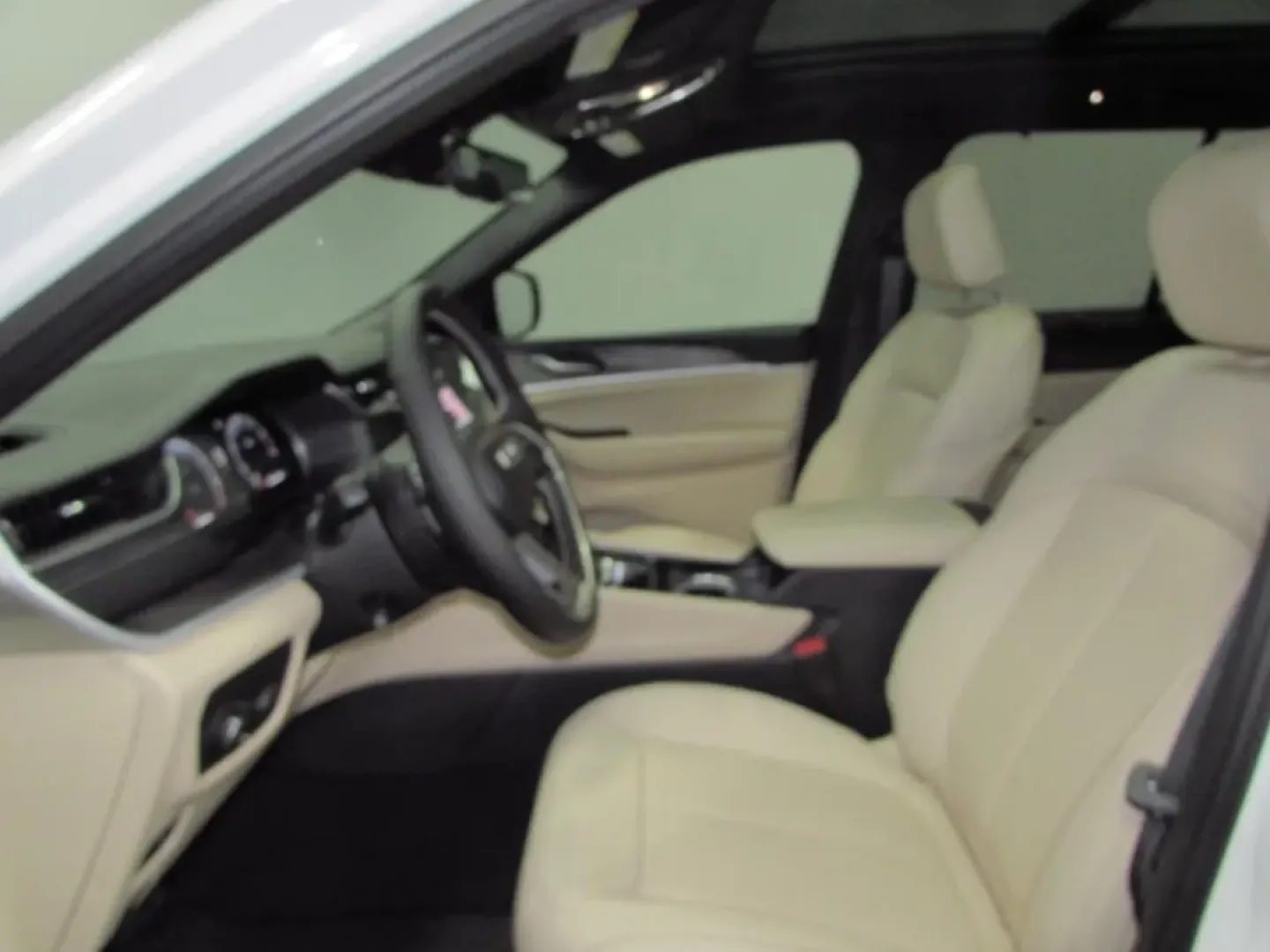 2025 /Wicker Beige/Black Jeep Grand Cherokee Limited (1C4RJHBGXSC) with an Other engine, located at 12830 Highway 21, De Soto, MO, 63020, (636) 337-7777, 38.153099, -90.573624 - **Your Adventure Awaits: Discover the 2025 Jeep Grand Cherokee Limited at Pettus CDJR DeSoto!**<br /> <br /> If you're searching for a vehicle that can transform your daily commute into an exhilarating adventure, look no further than the 2025 Jeep Grand Cherokee Limited, available now at Pettus CDJR - Photo#12