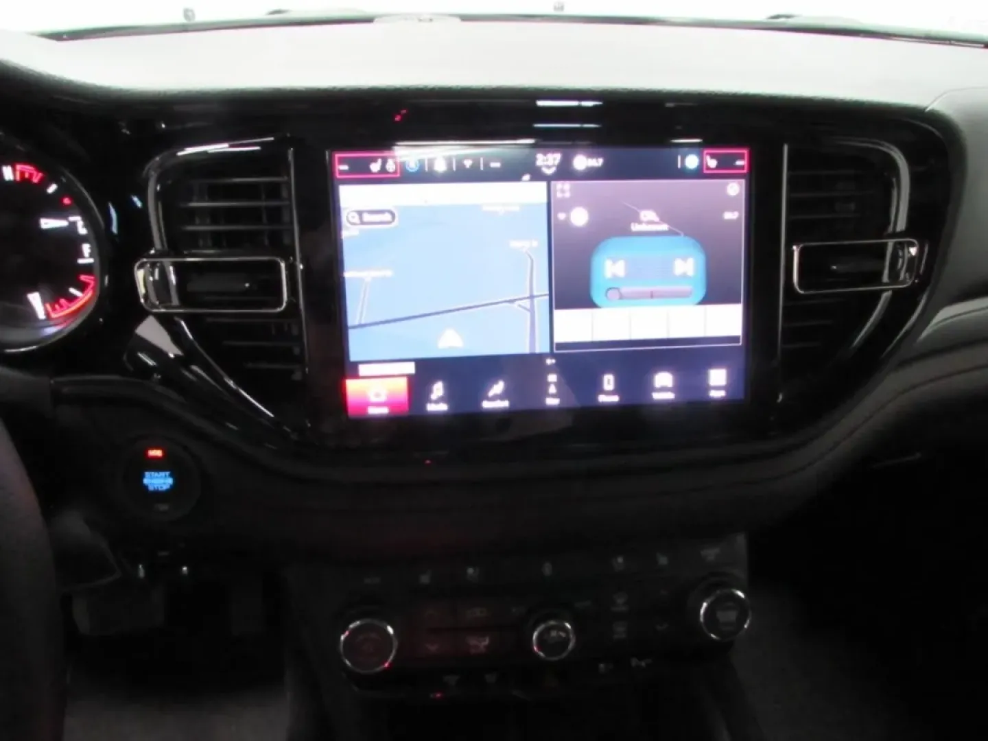 2026 /Black Dodge Durango GT Plus HEMI V8 (1C4SDJCT4TC) with an Other engine, Automatic transmission, located at 12830 Highway 21, De Soto, MO, 63020, (636) 337-7777, 38.153099, -90.573624 - **Adventure Awaits with the 2026 Dodge Durango Your Family's New Favorite SUV!**<br /> <br /> Are you ready to elevate your family outings or weekend adventures? The 2026 Dodge Durango, available now at Pettus CDJR DeSoto, is the perfect blend of power, style, and versatility. With its striking Vap - Photo#18