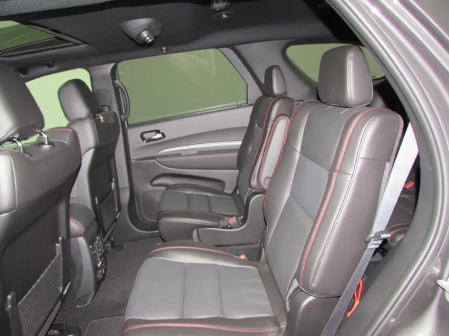 2026 /Black Dodge Durango GT Plus HEMI V8 (1C4SDJCT4TC) with an Other engine, Automatic transmission, located at 12830 Highway 21, De Soto, MO, 63020, (636) 337-7777, 38.153099, -90.573624 - **Adventure Awaits with the 2026 Dodge Durango Your Family's New Favorite SUV!**<br /> <br /> Are you ready to elevate your family outings or weekend adventures? The 2026 Dodge Durango, available now at Pettus CDJR DeSoto, is the perfect blend of power, style, and versatility. With its striking Vap - Photo#23