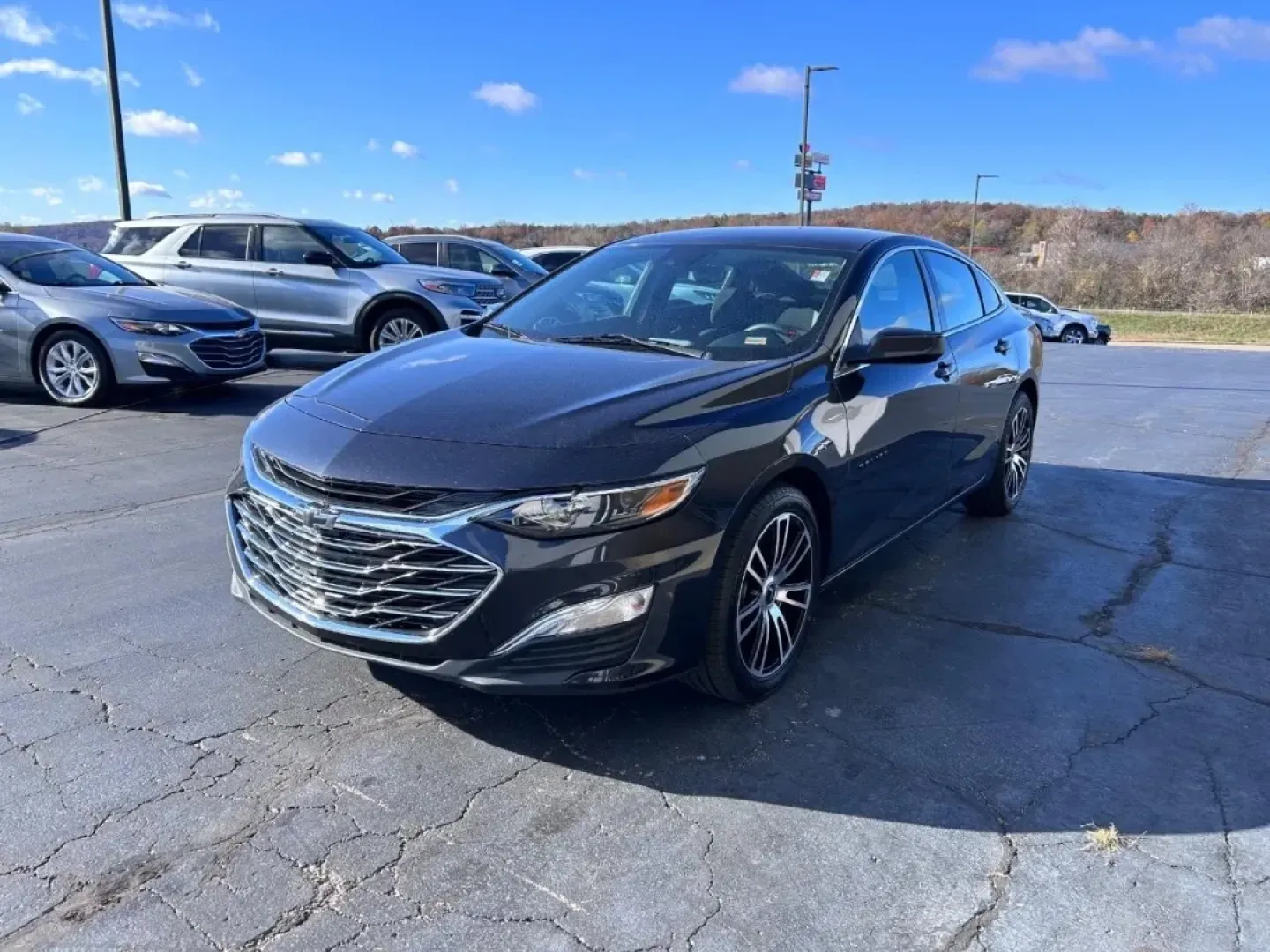 2023 /Jet Black Cloth Chevrolet Malibu RS (1G1ZG5ST2PF) with an 1.5L turbo DOHC 4-cylinder DI engine, Automatic transmission, located at 141 Commercial Dr, Fredericktown, MO, 63645, (573) 783-6432, 37.570087, -90.320648 - **Elevate Your Daily Drive with the 2023 Chevrolet Malibu RS at Pettus Ford Fredericktown!**<br /> <br /> Are you seeking a vehicle that blends style, comfort, and efficiency for your daily commute or weekend adventures? Look no further than the stunning 2023 Chevrolet Malibu RS, now available at Pe - Photo#5