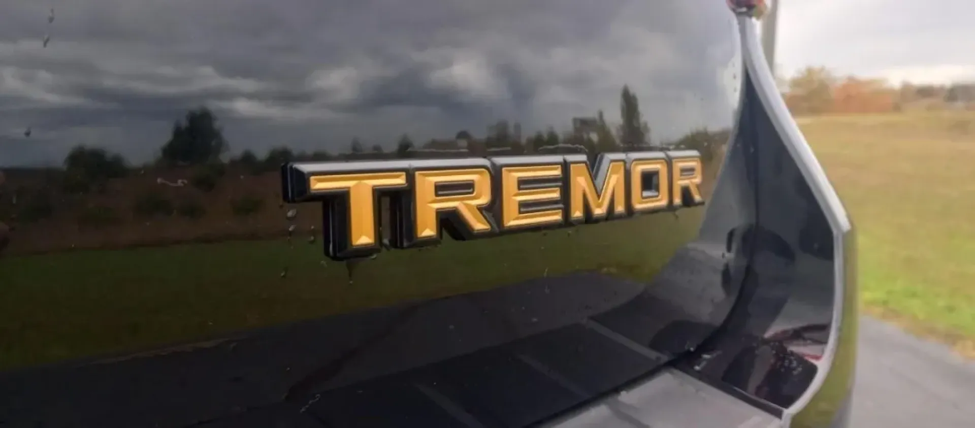 2026 Ford Explorer (1FMWK8JC0TG) with an 3.0L V6 engine, Automatic transmission, located at 141 Commercial Dr, Fredericktown, MO, 63645, (573) 783-6432, 37.570087, -90.320648 - **Discover the Freedom of Adventure with the 2026 Ford Explorer at Pettus Ford Fredericktown!**<br /> <br /> Are you ready to elevate your weekend getaways or daily commutes? The 2026 Ford Explorer is designed for those who seek both space and versatility, making it perfect for growing families, out - Photo#2