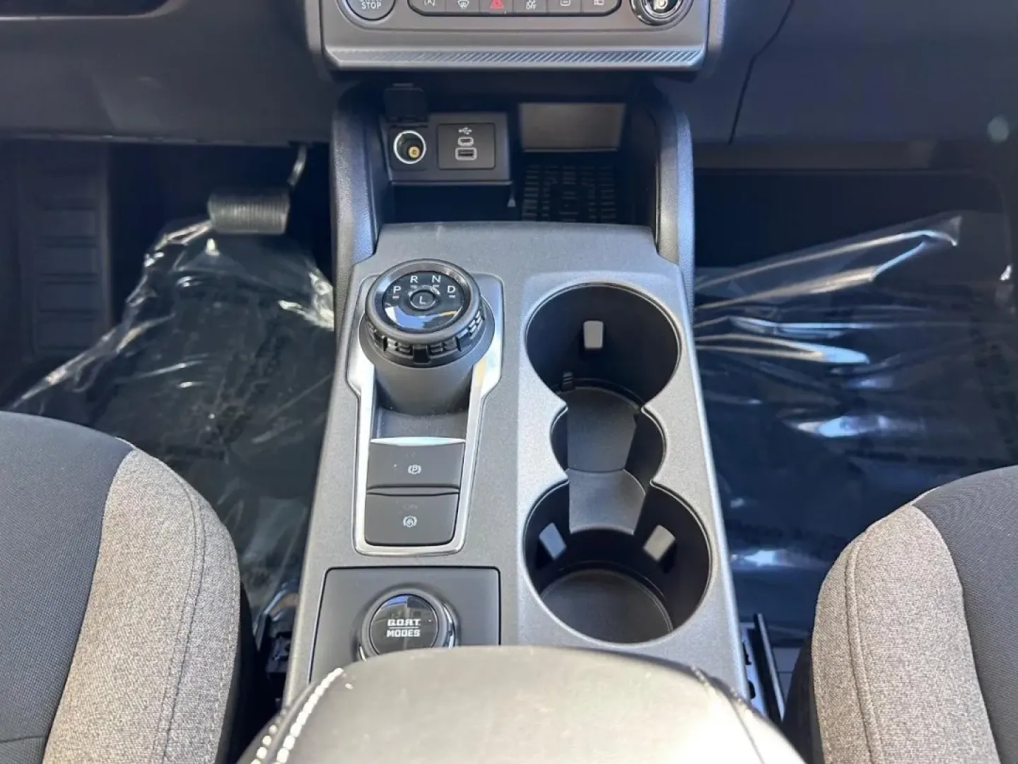 2025 /Medium Lt Smoked Truffle Cloth Ford Bronco Sport Big Bend (3FMCR9BN4SR) with an 1.5L EcoBoost engine, Automatic transmission, located at 141 Commercial Dr, Fredericktown, MO, 63645, (573) 783-6432, 37.570087, -90.320648 - Are you ready for adventure? The 2025 Ford Bronco Sport Big Bend is your ticket to explore the great outdoors and tackle any road with confidence. This versatile SUV is designed for those who crave both weekend trips and daily commutes, making it an ideal choice for families, outdoor enthusiasts, an - Photo#15