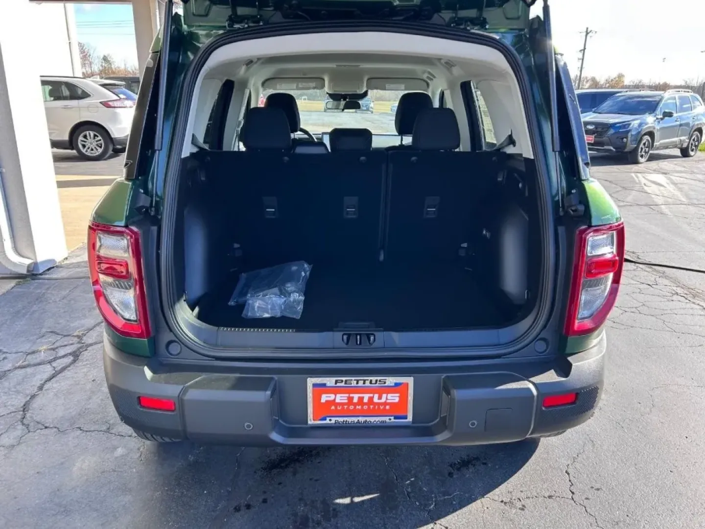 2025 /Medium Lt Smoked Truffle Cloth Ford Bronco Sport Big Bend (3FMCR9BN4SR) with an 1.5L EcoBoost engine, Automatic transmission, located at 141 Commercial Dr, Fredericktown, MO, 63645, (573) 783-6432, 37.570087, -90.320648 - Are you ready for adventure? The 2025 Ford Bronco Sport Big Bend is your ticket to explore the great outdoors and tackle any road with confidence. This versatile SUV is designed for those who crave both weekend trips and daily commutes, making it an ideal choice for families, outdoor enthusiasts, an - Photo#4