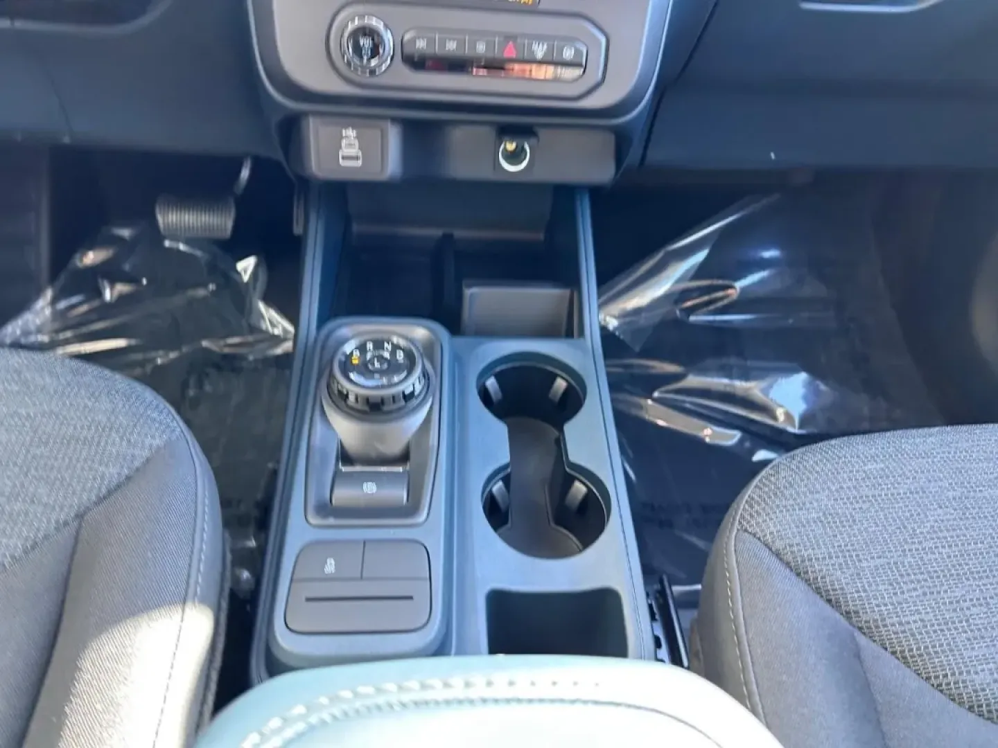 2025 /Black Onyx/Dark Slate Cloth Ford Maverick XL (3FTTW8B33SR) with an 2.5L Hybrid engine, located at 141 Commercial Dr, Fredericktown, MO, 63645, (573) 783-6432, 37.570087, -90.320648 - **Discover the Perfect Blend of Efficiency and Versatility with the 2025 Ford Maverick XL at Pettus Ford Fredericktown!**<br /> <br /> Are you seeking an affordable used car that effortlessly combines practicality with modern technology? Look no further than this stunning 2025 Ford Maverick XL, avai - Photo#15