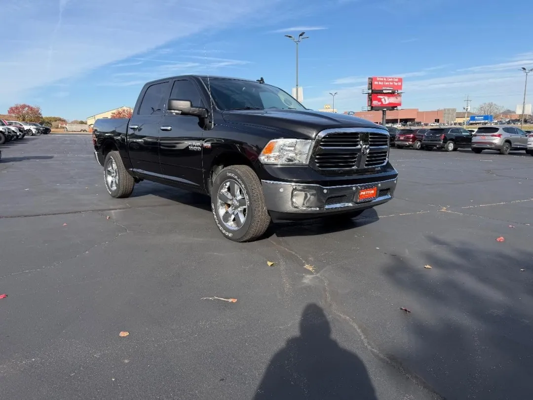 2017 Ram 1500 4WD Big Horn Crew Cab