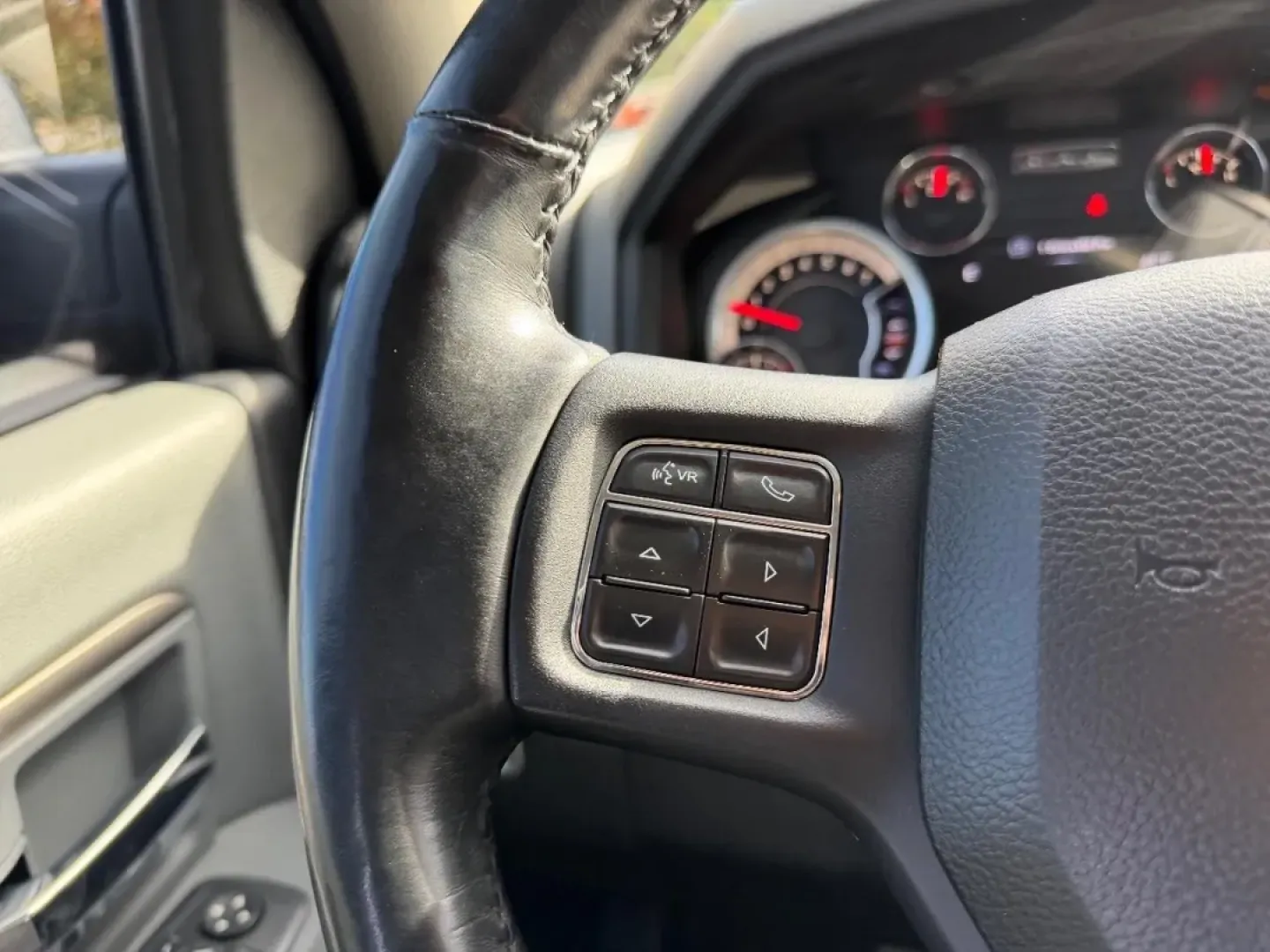 2017 /Diesel Gray/Black Cloth Ram 1500 Big Horn (3C6RR7LT6HG) with an 5.7L engine, located at 970 Woodlawn Dr., Farmington, MO, 63640, (573) 431-7800, 37.825642, -90.468674 - Looking for a truck that can take your weekend adventures to the next level while still serving as a reliable daily driver? Look no further! This impressive 2017 Ram 1500 4WD Big Horn Crew Cab, available now at Pettus CDJR Farmington in Farmington, MO, is perfect for anyone who craves both capabilit - Photo#11