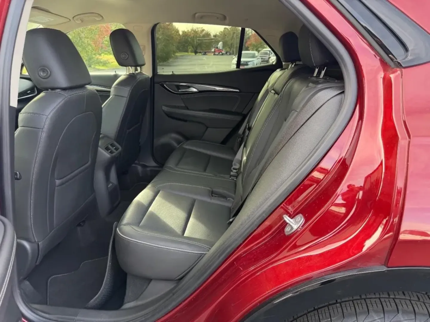 2021 /Ebony seats Leather Buick Envision Essence (LRBFZNR45MD) with an 2.0L engine, Automatic transmission, located at 970 Woodlawn Dr., Farmington, MO, 63640, (573) 431-7800, 37.825642, -90.468674 - **Unleash Your Adventures with the 2021 Buick Envision Essence - Perfect for Your Next Journey!**<br /> <br /> Are you looking for a vehicle that seamlessly blends style, comfort, and practicality? The 2021 Buick Envision Essence is the ideal SUV for those who crave adventure without compromising on - Photo#9