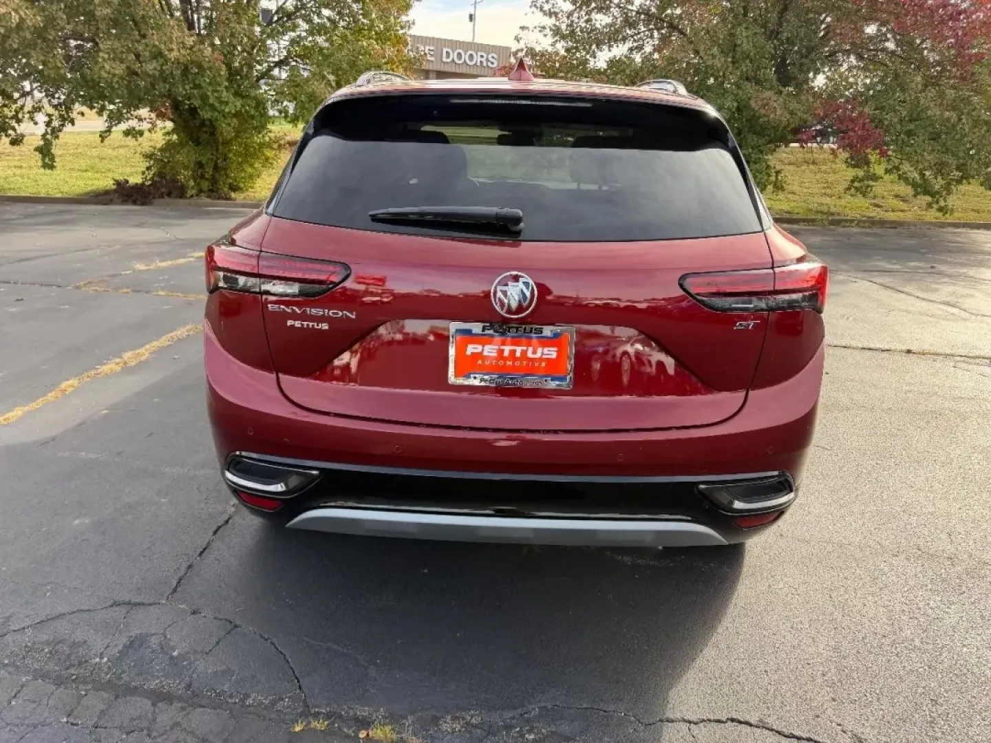 2021 /Ebony seats Leather Buick Envision Essence (LRBFZNR45MD) with an 2.0L engine, Automatic transmission, located at 970 Woodlawn Dr., Farmington, MO, 63640, (573) 431-7800, 37.825642, -90.468674 - **Unleash Your Adventures with the 2021 Buick Envision Essence - Perfect for Your Next Journey!**<br /> <br /> Are you looking for a vehicle that seamlessly blends style, comfort, and practicality? The 2021 Buick Envision Essence is the ideal SUV for those who crave adventure without compromising on - Photo#3
