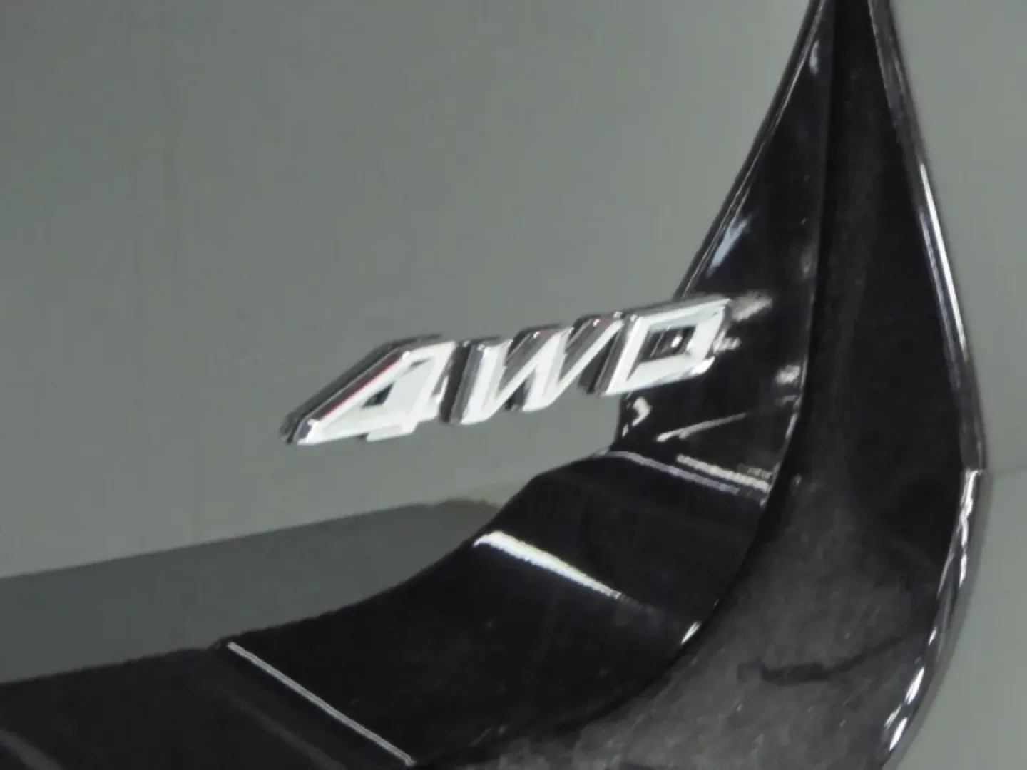 2026 /Dark Space Gray Ford Explorer Active (1FMUK8DH7TG) with an 2.3L EcoBoost I-4 engine, Automatic transmission, located at 12836 Highway 21, De Soto, MO, 63020, (636) 337-7777, 38.151867, -90.575615 - Explore the great outdoors or conquer your daily commute with the perfect blend of style, comfort, and capability: the 2026 Ford Explorer Active. This versatile SUV is not just a vehicle; it's an invitation to adventure, whether you're heading out with the family for a weekend getaway or navigating - Photo#10
