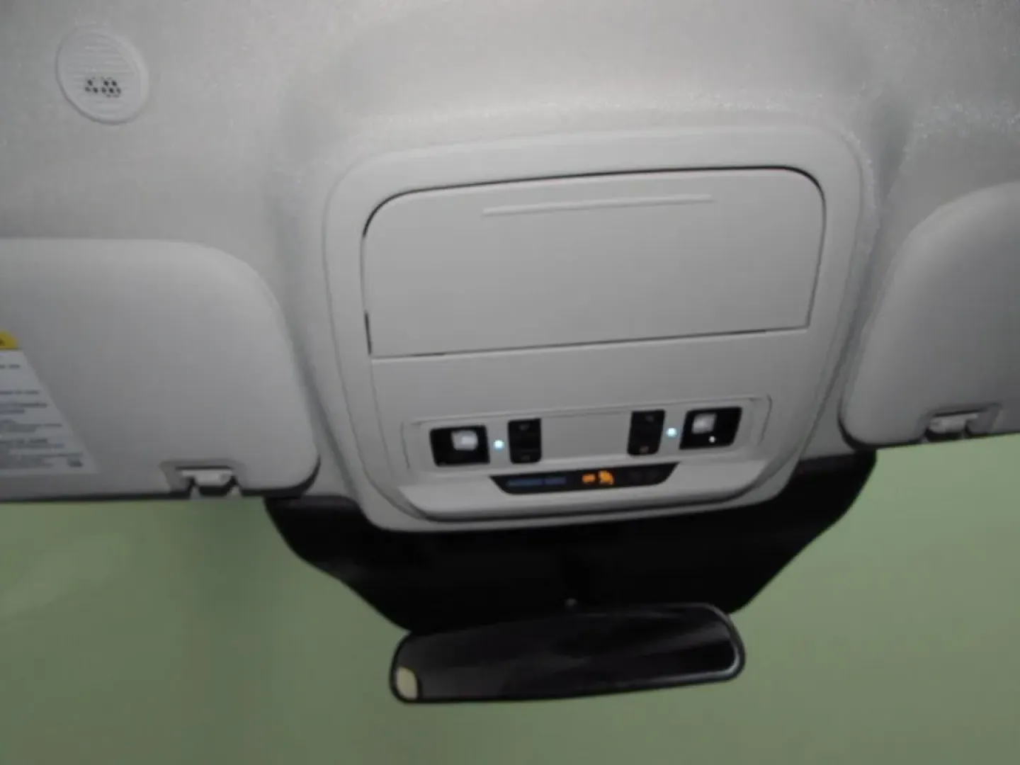 2026 /Dark Space Gray Ford Explorer Active (1FMUK8DH7TG) with an 2.3L EcoBoost I-4 engine, Automatic transmission, located at 12836 Highway 21, De Soto, MO, 63020, (636) 337-7777, 38.151867, -90.575615 - Explore the great outdoors or conquer your daily commute with the perfect blend of style, comfort, and capability: the 2026 Ford Explorer Active. This versatile SUV is not just a vehicle; it's an invitation to adventure, whether you're heading out with the family for a weekend getaway or navigating - Photo#19