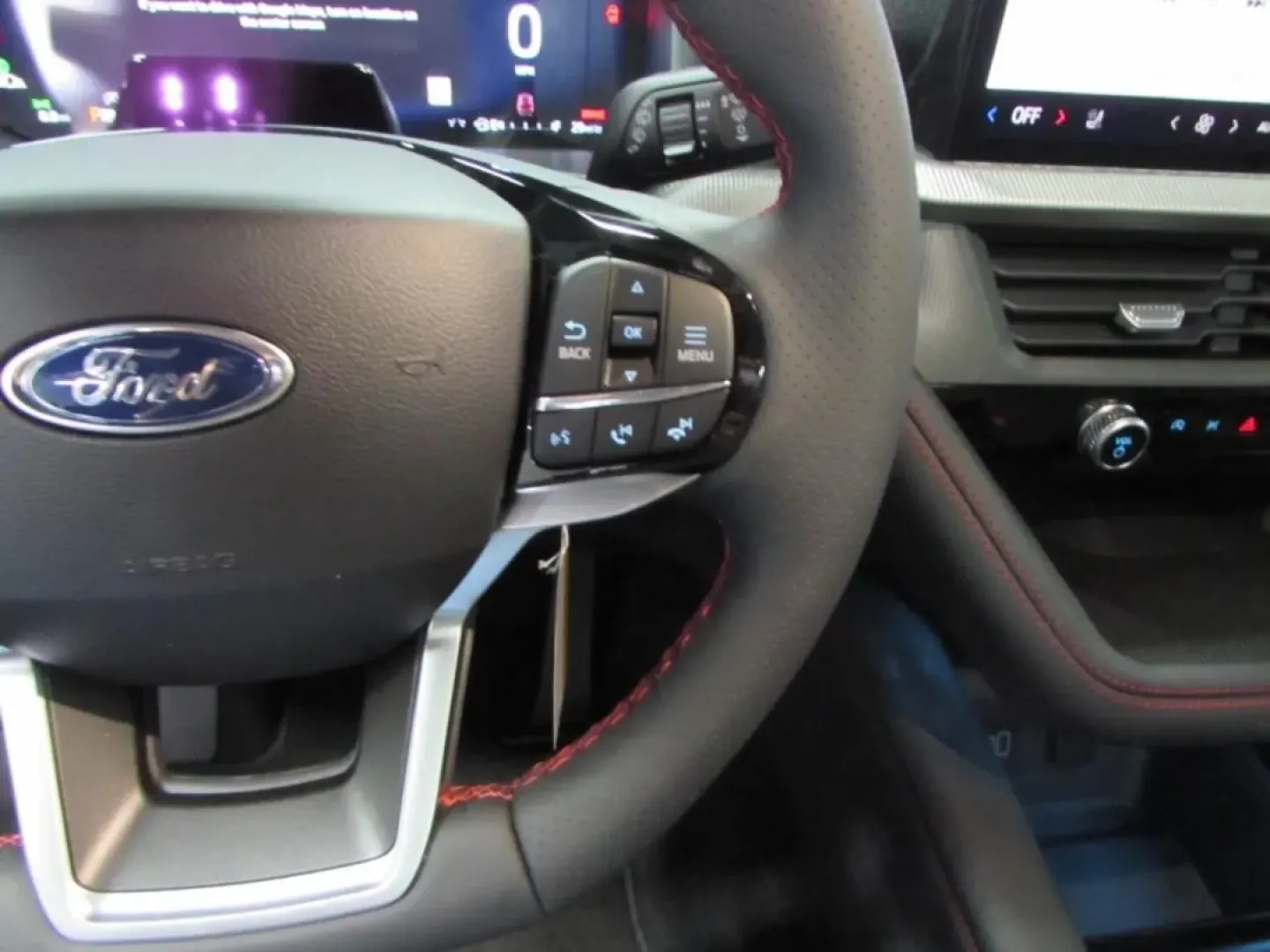 2026 /Onyx Ford Explorer ST-Line (1FMUK8KH9TG) with an 2.3L EcoBoost I-4 engine, Automatic transmission, located at 12836 Highway 21, De Soto, MO, 63020, (636) 337-7777, 38.151867, -90.575615 - **Unleash Adventure with the 2026 Ford Explorer ST-Line: Your Next Family SUV Awaits!**<br /> <br /> If you're on the hunt for a capable vehicle that perfectly balances family outings, weekend adventures, and daily commutes, look no further than the stunning 2026 Ford Explorer ST-Line available at P - Photo#17