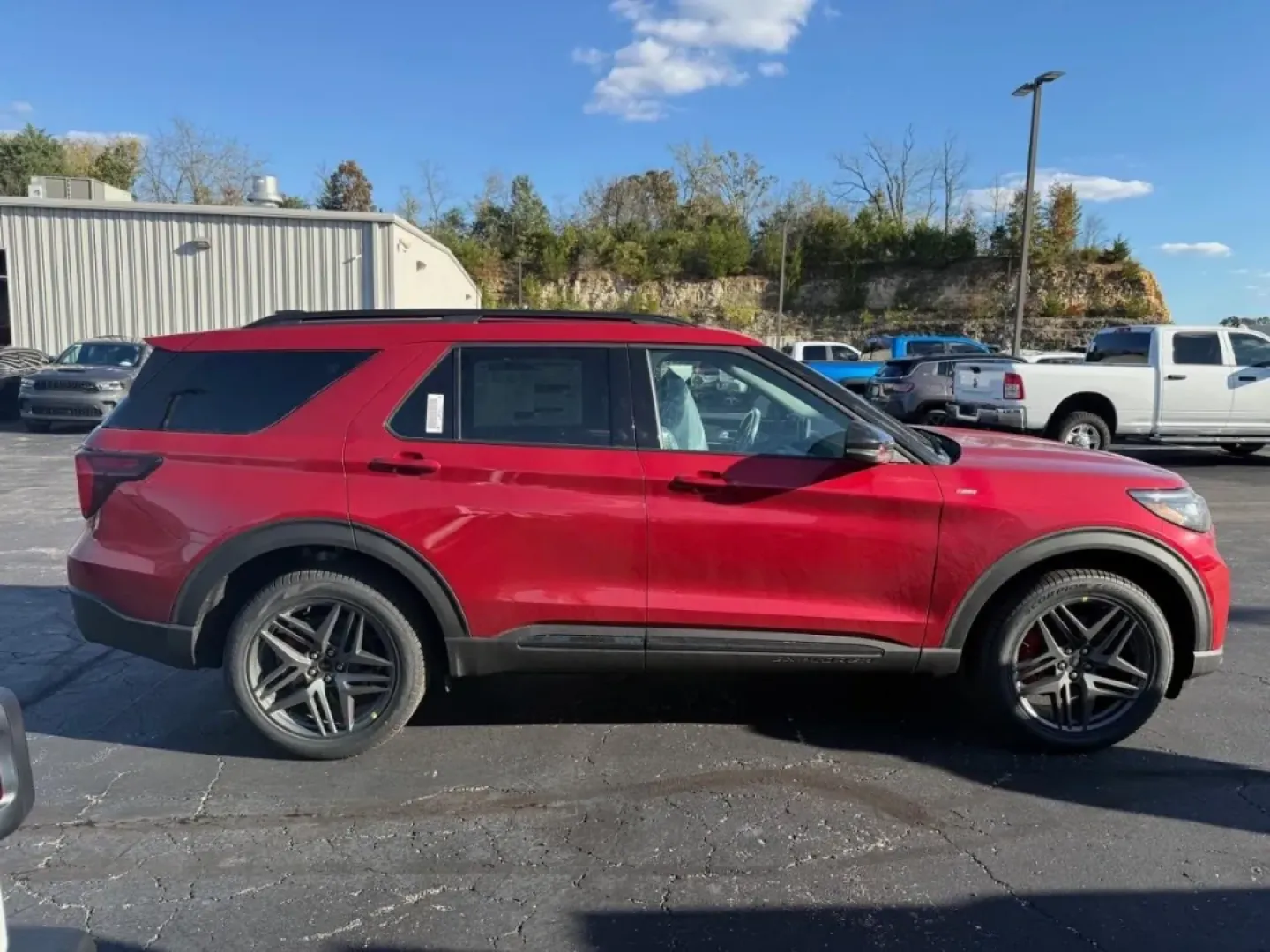 2026 /Onyx Ford Explorer ST-Line (1FMUK8KH9TG) with an 2.3L EcoBoost I-4 engine, Automatic transmission, located at 12836 Highway 21, De Soto, MO, 63020, (636) 337-7777, 38.151867, -90.575615 - **Unleash Adventure with the 2026 Ford Explorer ST-Line: Your Next Family SUV Awaits!**<br /> <br /> If you're on the hunt for a capable vehicle that perfectly balances family outings, weekend adventures, and daily commutes, look no further than the stunning 2026 Ford Explorer ST-Line available at P - Photo#33