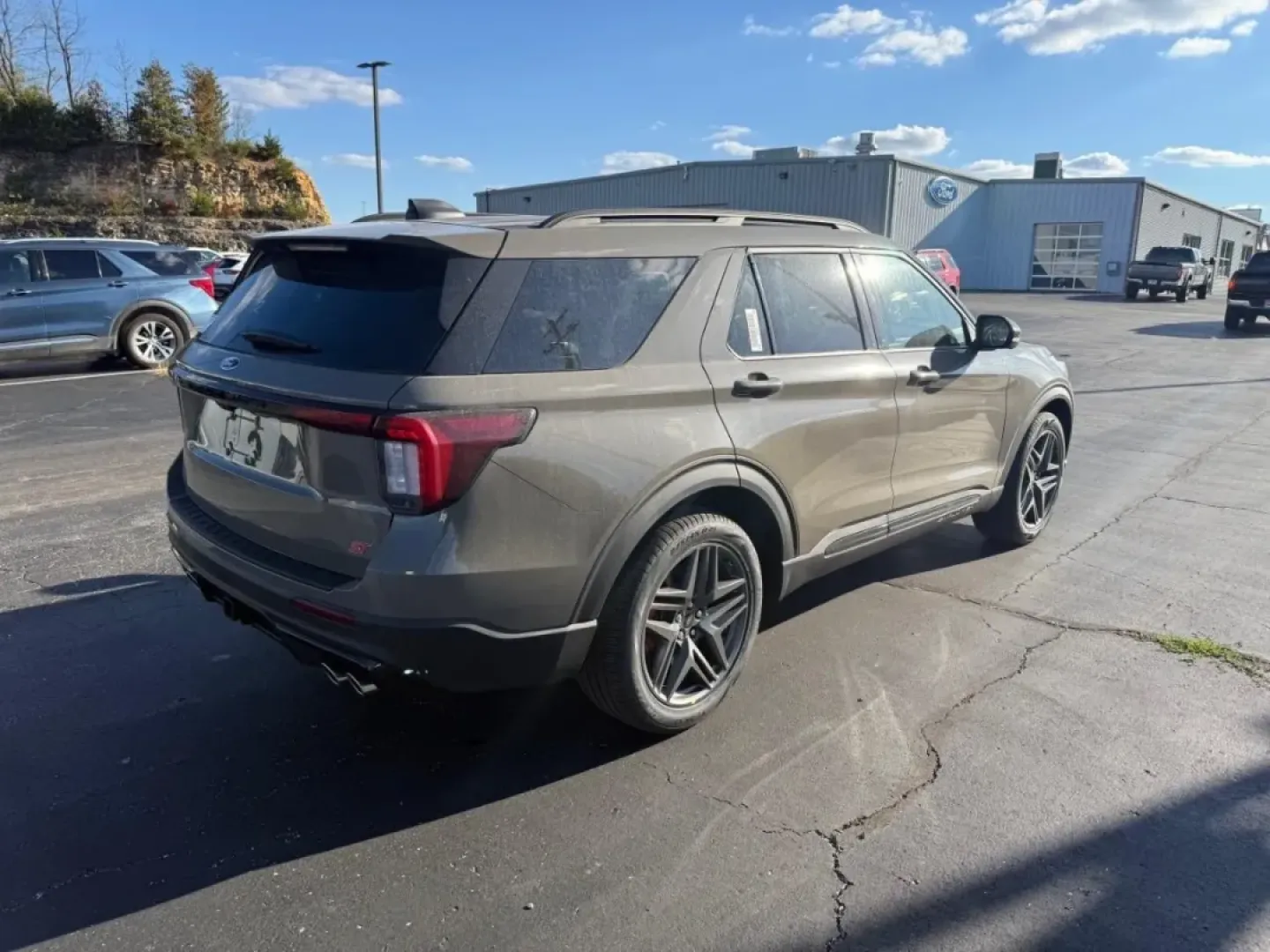 2026 /Onyx Ford Explorer ST (1FMWK8GC9TG) with an 3.0L EcoBoost V6 engine, Automatic transmission, located at 12836 Highway 21, De Soto, MO, 63020, (636) 337-7777, 38.151867, -90.575615 - ### Adventure Awaits with the 2026 Ford Explorer ST at Pettus Ford De Soto!<br /> <br /> Are you ready to elevate your family adventures or weekend getaways? The 2026 Ford Explorer ST, available now at Pettus Ford De Soto in De Soto, MO, is the perfect companion for those who crave excitement and ve - Photo#34