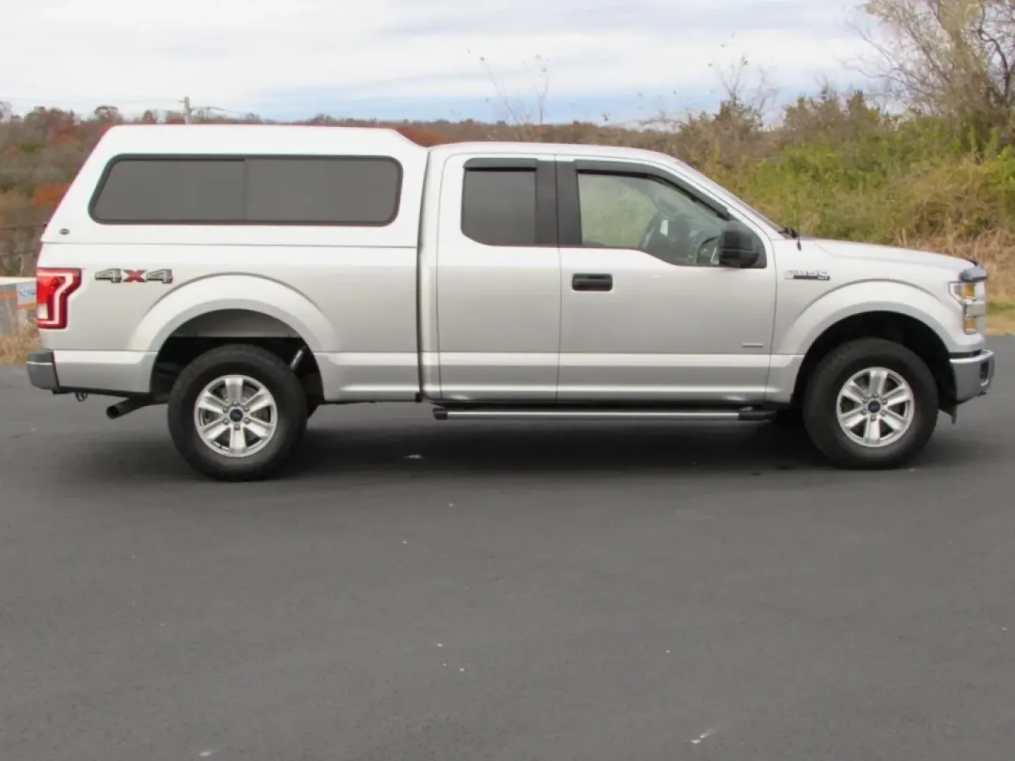 2016 /Gray Ford F-150 XLT (1FTEX1EP1GF) with an Other engine, Automatic transmission, located at 12836 Highway 21, De Soto, MO, 63020, (636) 337-7777, 38.151867, -90.575615 - **Unleash Your Adventurous Side with the 2016 Ford F-150 at Pettus Ford De Soto!**<br /> <br /> Are you ready to elevate your weekend getaways or enhance your daily commute? Look no further than this robust 2016 Ford F-150, now available at Pettus Ford De Soto, your trusted OEM dealership located at - Photo#6
