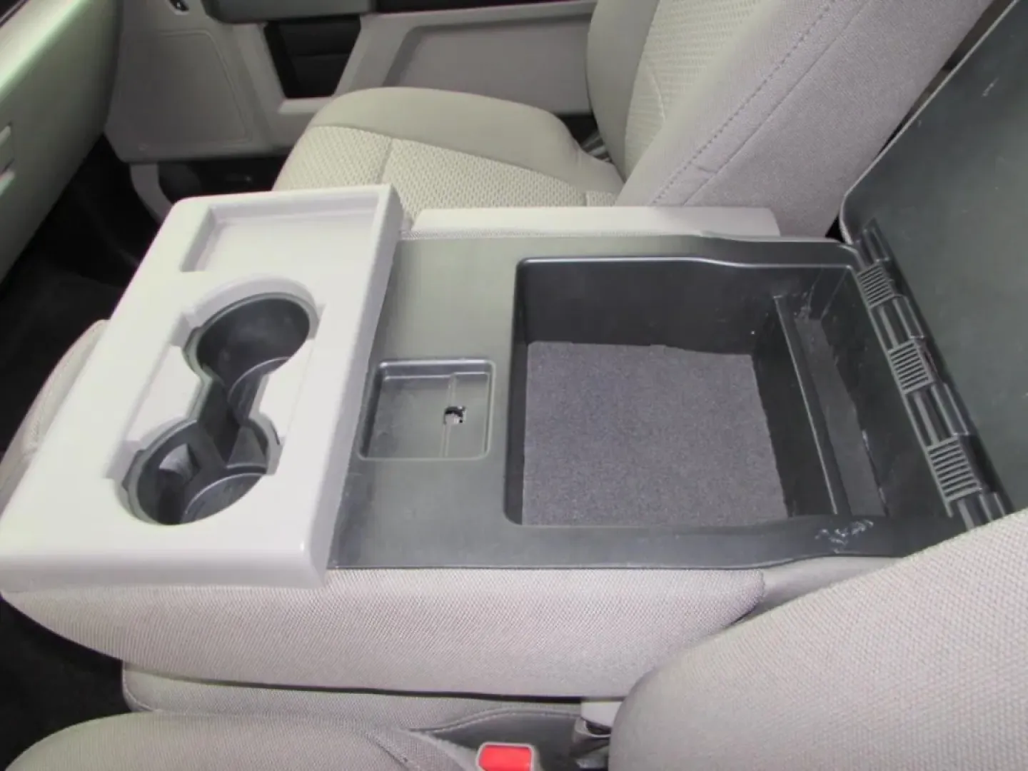 2016 /Gray Ford F-150 XLT (1FTEX1EP1GF) with an Other engine, Automatic transmission, located at 12836 Highway 21, De Soto, MO, 63020, (636) 337-7777, 38.151867, -90.575615 - **Unleash Your Adventurous Side with the 2016 Ford F-150 at Pettus Ford De Soto!**<br /> <br /> Are you ready to elevate your weekend getaways or enhance your daily commute? Look no further than this robust 2016 Ford F-150, now available at Pettus Ford De Soto, your trusted OEM dealership located at - Photo#23