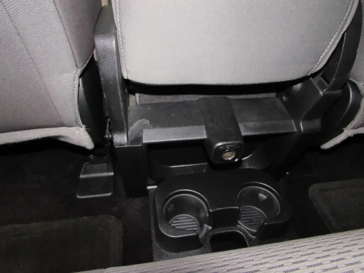 2016 /Gray Ford F-150 XLT (1FTEX1EP1GF) with an Other engine, Automatic transmission, located at 12836 Highway 21, De Soto, MO, 63020, (636) 337-7777, 38.151867, -90.575615 - **Unleash Your Adventurous Side with the 2016 Ford F-150 at Pettus Ford De Soto!**<br /> <br /> Are you ready to elevate your weekend getaways or enhance your daily commute? Look no further than this robust 2016 Ford F-150, now available at Pettus Ford De Soto, your trusted OEM dealership located at - Photo#28