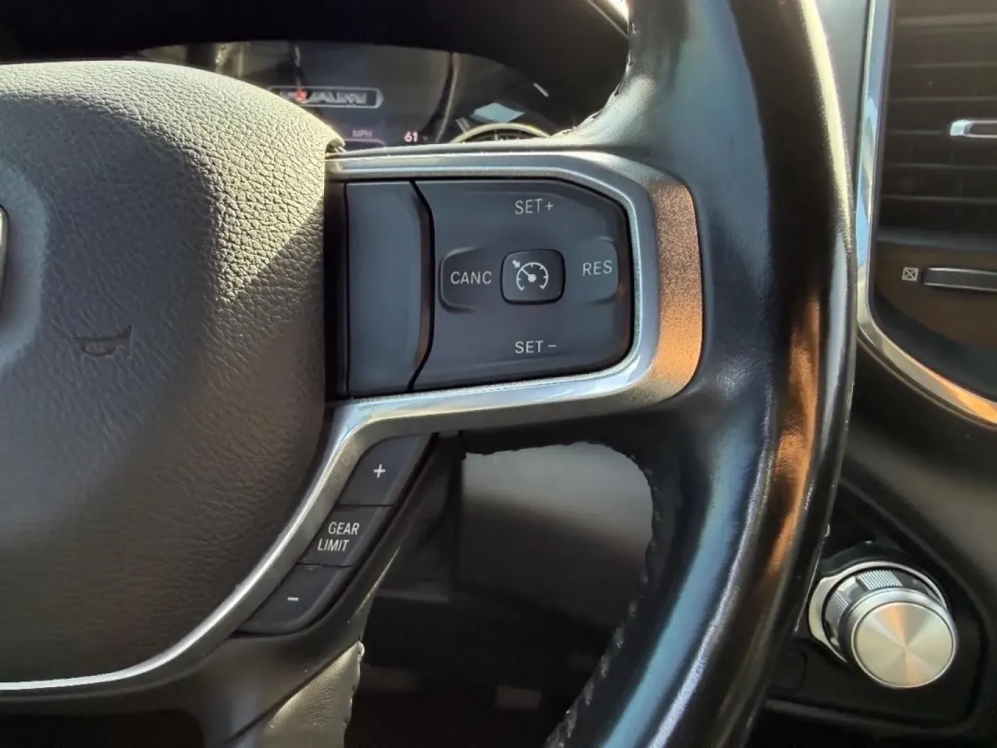 2021 /Black Leather Ram 1500 Laramie (1C6SRFJT5MN) with an 5.7L engine, located at 970 Woodlawn Dr., Farmington, MO, 63640, (573) 431-7800, 37.825642, -90.468674 - **Adventure Awaits with the 2021 Ram 1500 Your Perfect Truck for Any Journey!**<br /> <br /> Are you ready to elevate your driving experience? Whether you're hauling gear for a weekend getaway or navigating your daily commute, the 2021 Ram 1500 at Pettus CDJR Farmington is the ultimate companion fo - Photo#12