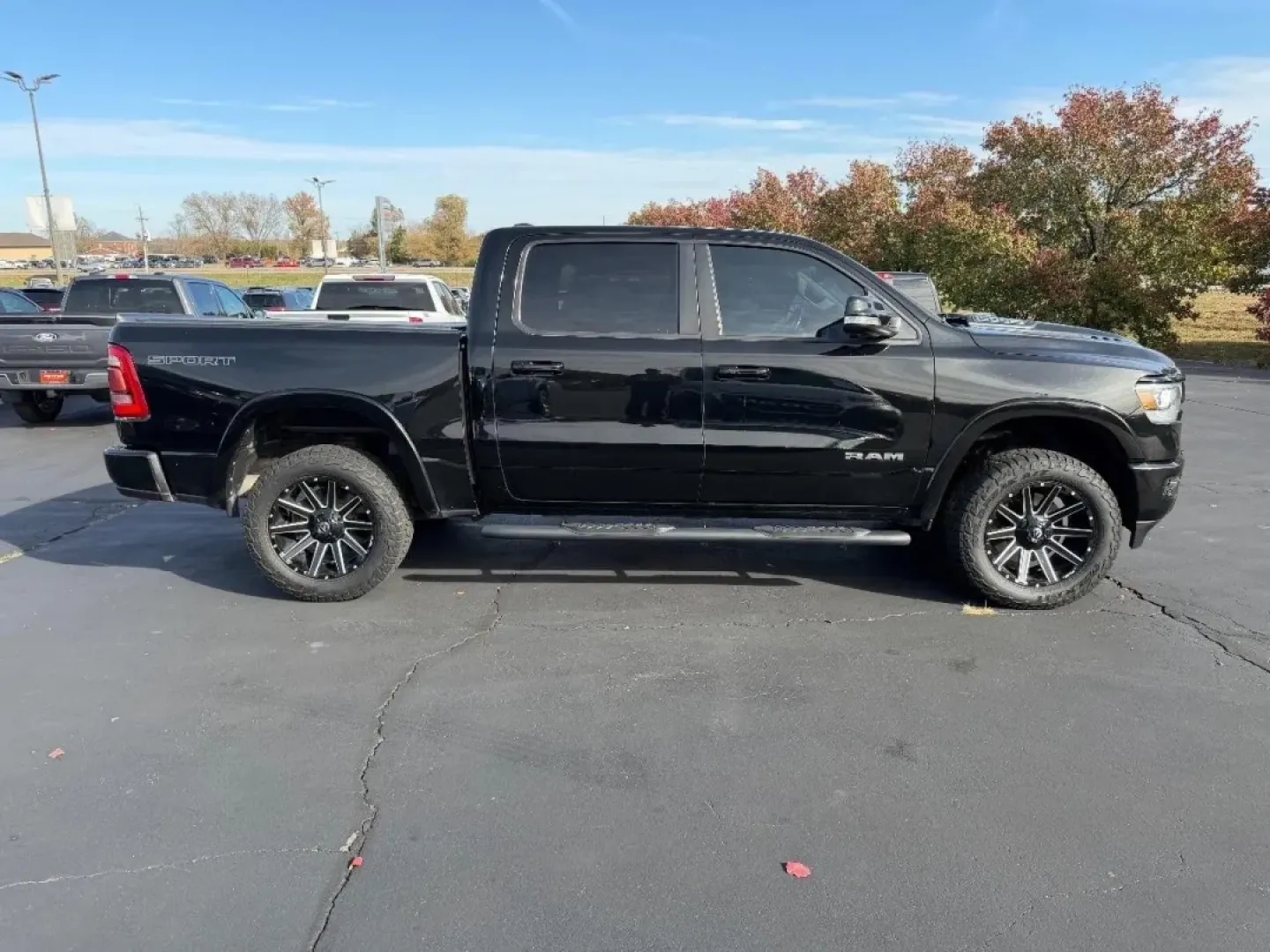 2021 /Black Leather Ram 1500 Laramie (1C6SRFJT5MN) with an 5.7L engine, located at 970 Woodlawn Dr., Farmington, MO, 63640, (573) 431-7800, 37.825642, -90.468674 - **Adventure Awaits with the 2021 Ram 1500 Your Perfect Truck for Any Journey!**<br /> <br /> Are you ready to elevate your driving experience? Whether you're hauling gear for a weekend getaway or navigating your daily commute, the 2021 Ram 1500 at Pettus CDJR Farmington is the ultimate companion fo - Photo#1