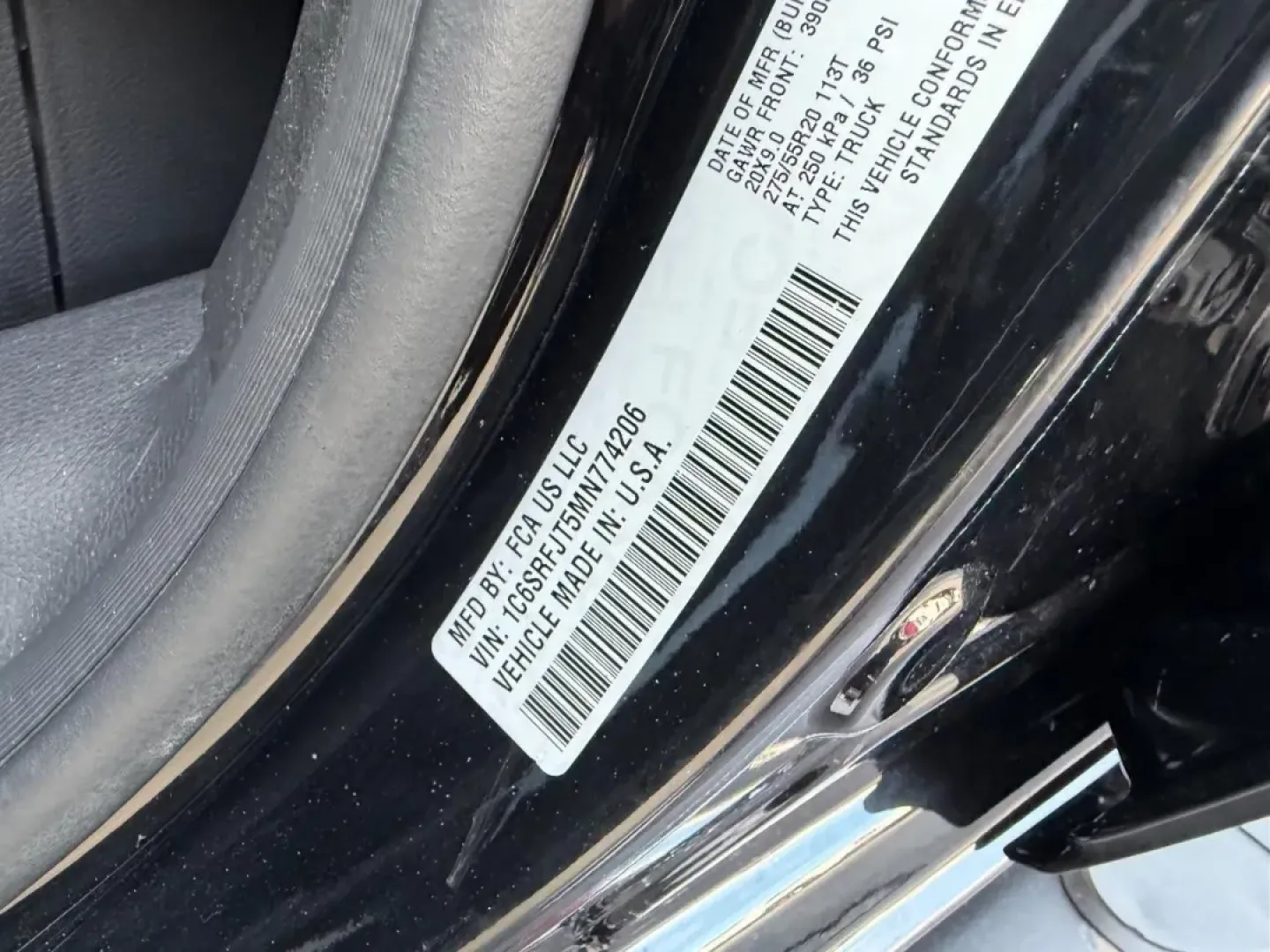 2021 /Black Leather Ram 1500 Laramie (1C6SRFJT5MN) with an 5.7L engine, located at 970 Woodlawn Dr., Farmington, MO, 63640, (573) 431-7800, 37.825642, -90.468674 - **Adventure Awaits with the 2021 Ram 1500 Your Perfect Truck for Any Journey!**<br /> <br /> Are you ready to elevate your driving experience? Whether you're hauling gear for a weekend getaway or navigating your daily commute, the 2021 Ram 1500 at Pettus CDJR Farmington is the ultimate companion fo - Photo#22