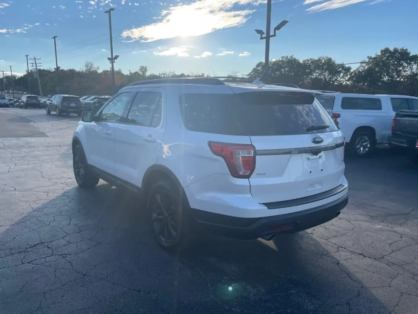 2018 /Ebony Black Ford Explorer XLT (1FM5K8DH9JG) with an Other engine, located at 12836 Highway 21, De Soto, MO, 63020, (636) 337-7777, 38.151867, -90.575615 - **Adventure Awaits with the 2018 Ford Explorer XLT Perfect for Your Next Family Road Trip!**<br /> <br /> Are you ready to elevate your family outings or weekend adventures? Look no further than this stunning 2018 Ford Explorer XLT, available now at Pettus Ford De Soto. With enough space for everyo - Photo#33