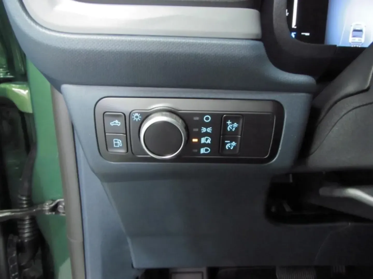 2025 /Black Onyx/Dark Slate Ford Maverick XL (3FTTW8B30SR) with an 2.5L Hybrid engine, located at 12836 Highway 21, De Soto, MO, 63020, (636) 337-7777, 38.151867, -90.575615 - **Discover Adventure with the 2025 Ford Maverick XL Perfect for Your Lifestyle!**<br /> <br /> If you're looking for a vehicle that seamlessly blends utility with comfort, look no further than the 2025 Ford Maverick XL. This remarkable truck is the perfect companion for weekend adventures, daily co - Photo#15