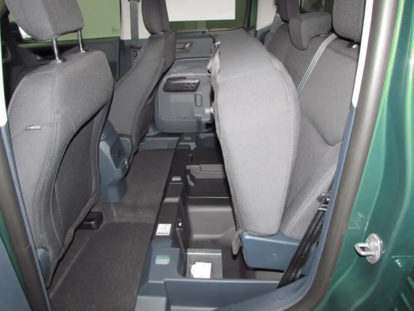 2025 /Black Onyx/Dark Slate Ford Maverick XL (3FTTW8B30SR) with an 2.5L Hybrid engine, located at 12836 Highway 21, De Soto, MO, 63020, (636) 337-7777, 38.151867, -90.575615 - **Discover Adventure with the 2025 Ford Maverick XL Perfect for Your Lifestyle!**<br /> <br /> If you're looking for a vehicle that seamlessly blends utility with comfort, look no further than the 2025 Ford Maverick XL. This remarkable truck is the perfect companion for weekend adventures, daily co - Photo#28