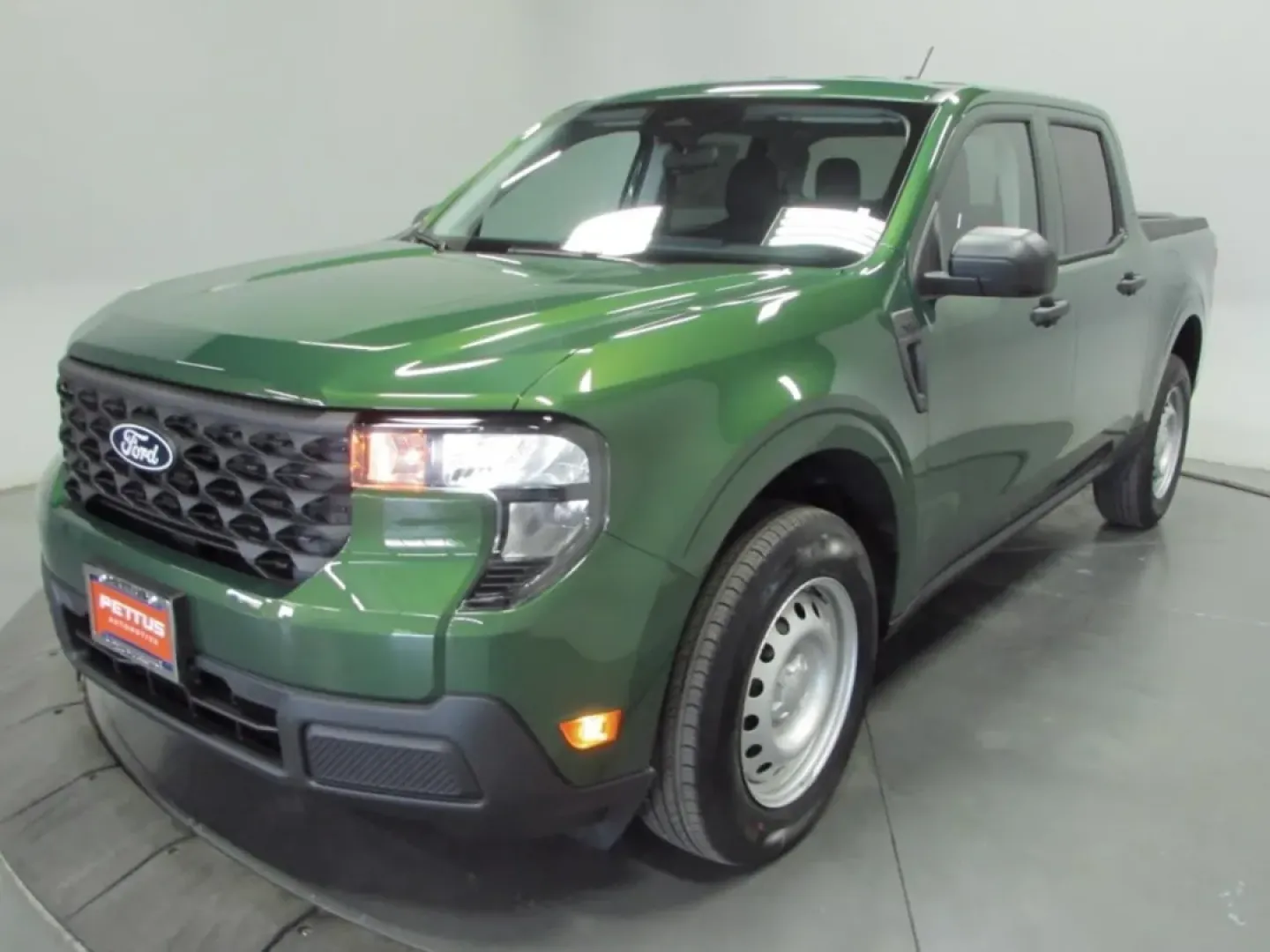 2025 /Black Onyx/Dark Slate Ford Maverick XL (3FTTW8B30SR) with an 2.5L Hybrid engine, located at 12836 Highway 21, De Soto, MO, 63020, (636) 337-7777, 38.151867, -90.575615 - **Discover Adventure with the 2025 Ford Maverick XL Perfect for Your Lifestyle!**<br /> <br /> If you're looking for a vehicle that seamlessly blends utility with comfort, look no further than the 2025 Ford Maverick XL. This remarkable truck is the perfect companion for weekend adventures, daily co - Photo#2