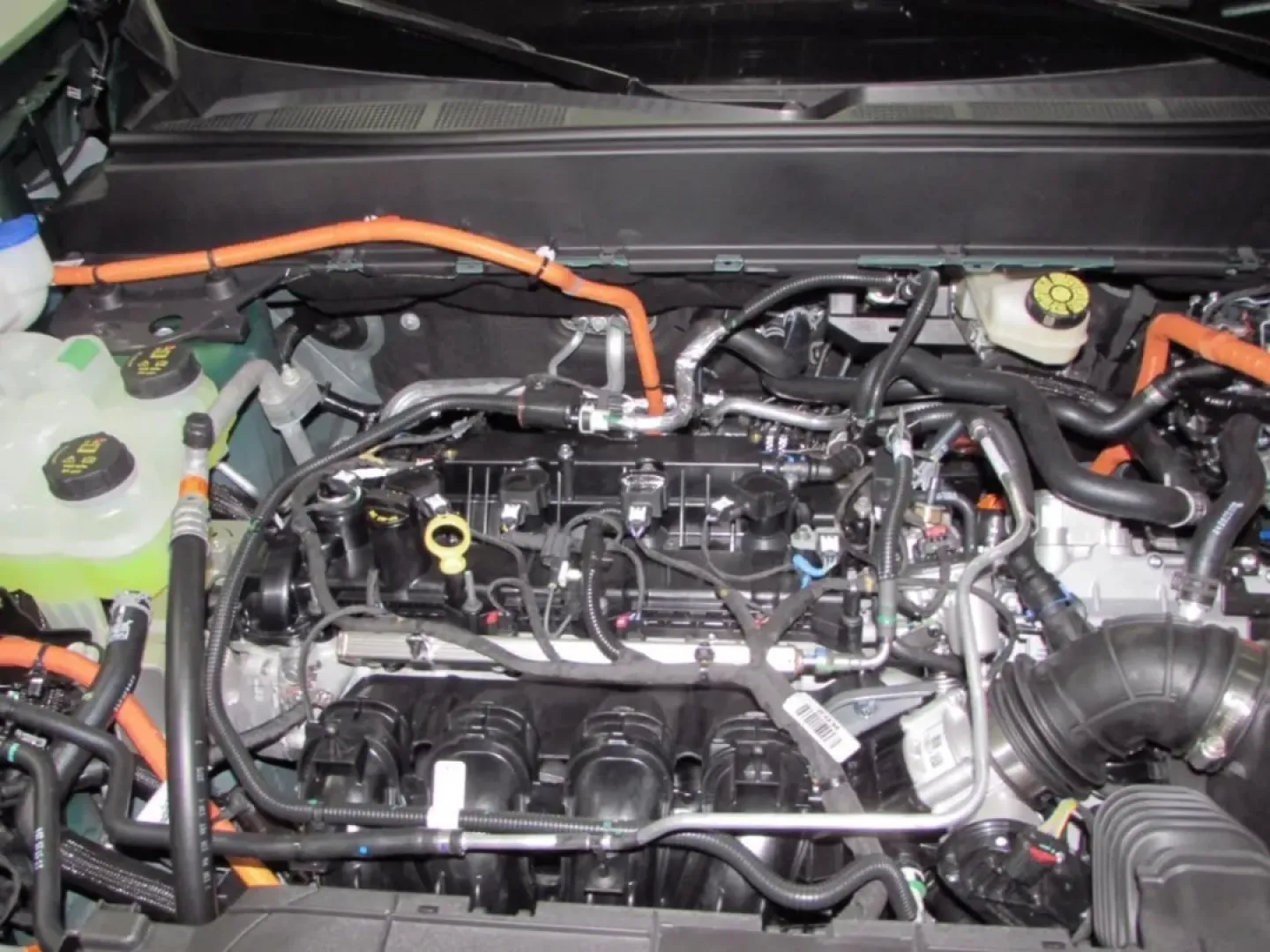 2025 /Black Onyx/Dark Slate Ford Maverick XL (3FTTW8B30SR) with an 2.5L Hybrid engine, located at 12836 Highway 21, De Soto, MO, 63020, (636) 337-7777, 38.151867, -90.575615 - **Discover Adventure with the 2025 Ford Maverick XL Perfect for Your Lifestyle!**<br /> <br /> If you're looking for a vehicle that seamlessly blends utility with comfort, look no further than the 2025 Ford Maverick XL. This remarkable truck is the perfect companion for weekend adventures, daily co - Photo#8