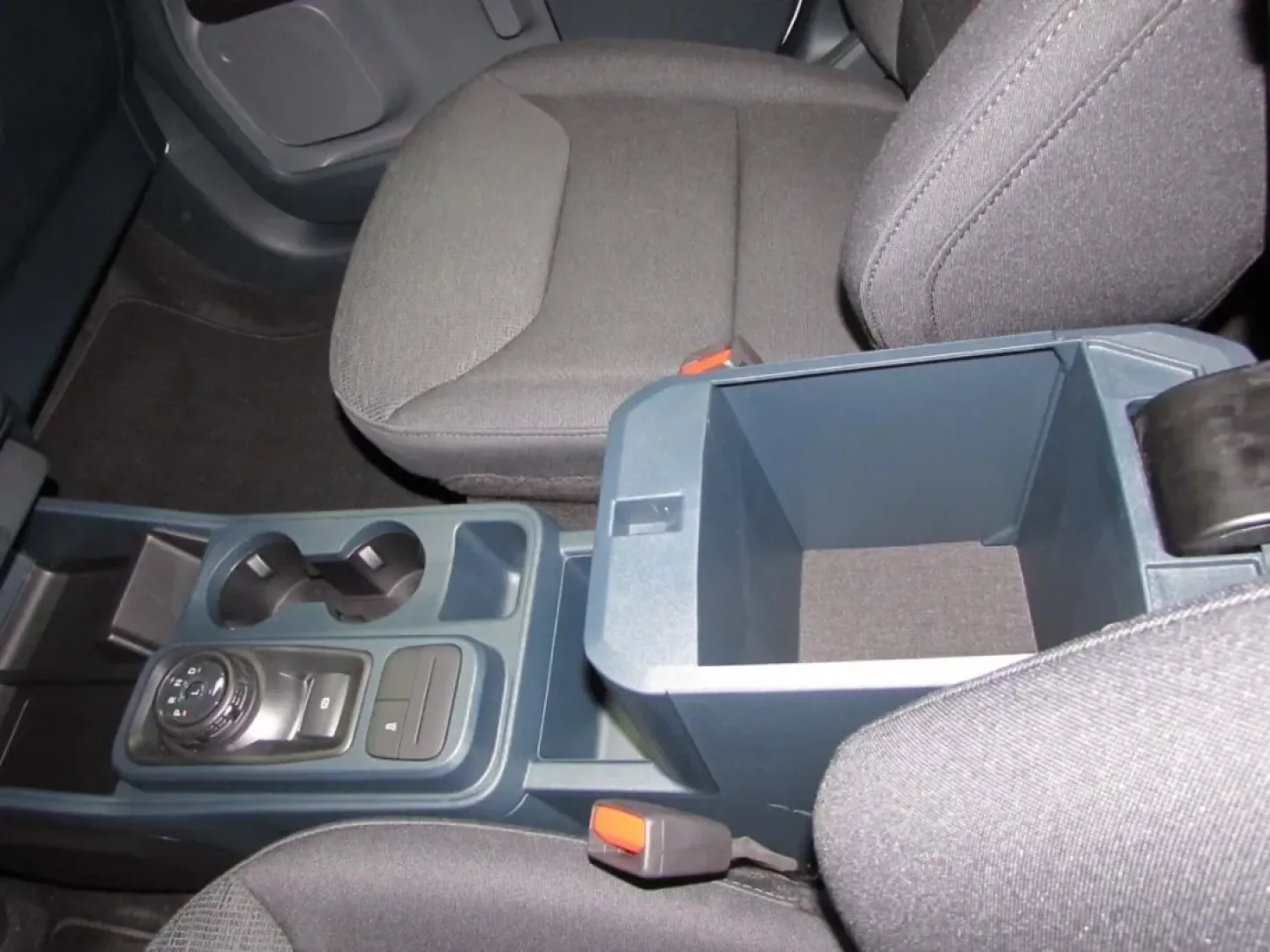 2025 /Black Onyx/Dark Slate Ford Maverick XL (3FTTW8B34SR) with an 2.5L Hybrid engine, located at 12836 Highway 21, De Soto, MO, 63020, (636) 337-7777, 38.151867, -90.575615 - ### Experience Versatility with the 2025 Ford Maverick XL at Pettus Ford De Soto<br /> <br /> Are you searching for a vehicle that can seamlessly blend your daily commuting needs with weekend adventures? Look no further than the 2025 Ford Maverick XL, now available at Pettus Ford De Soto. Located at - Photo#22