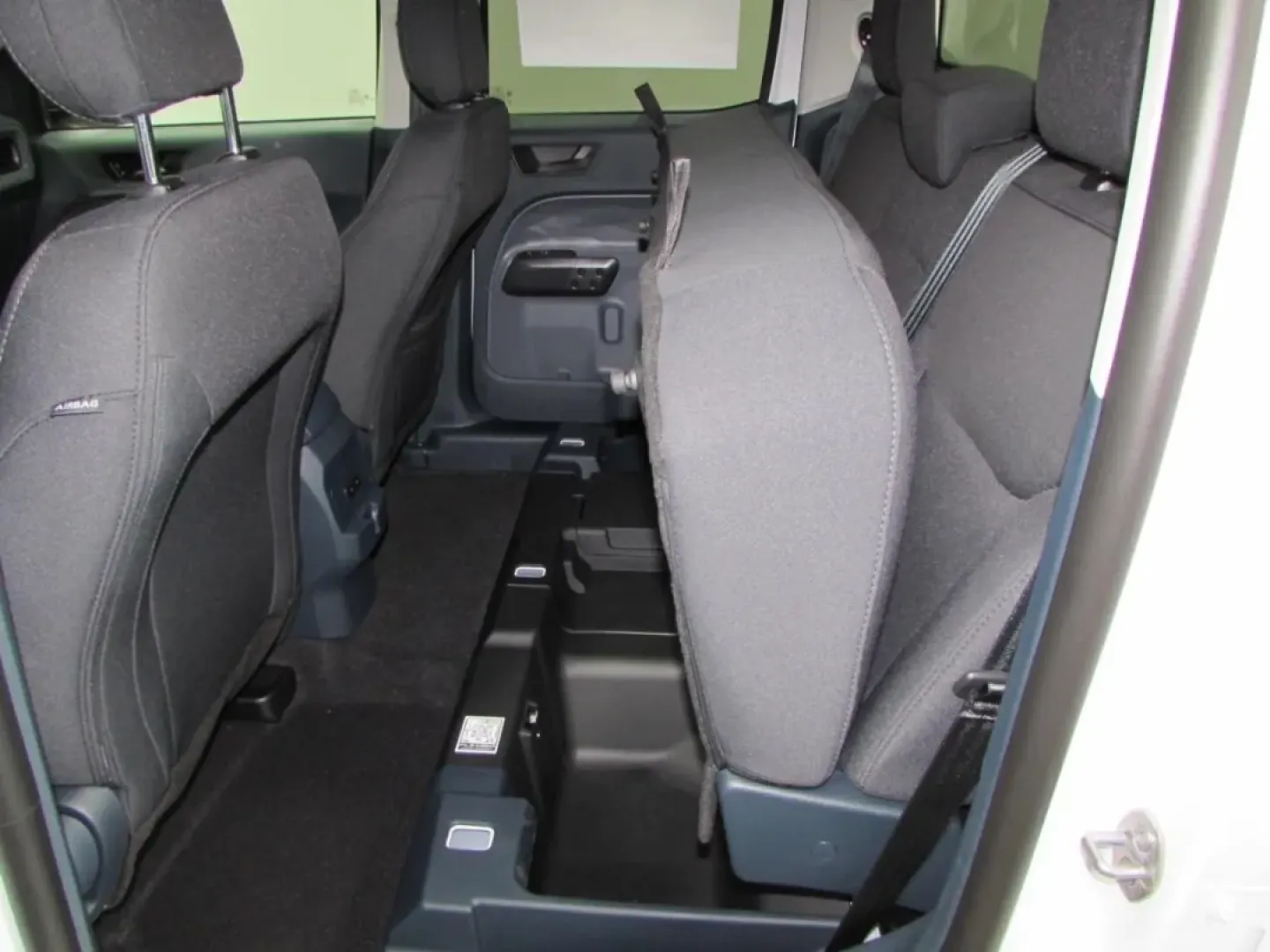 2025 /Black Onyx/Dark Slate Ford Maverick XL (3FTTW8B34SR) with an 2.5L Hybrid engine, located at 12836 Highway 21, De Soto, MO, 63020, (636) 337-7777, 38.151867, -90.575615 - ### Experience Versatility with the 2025 Ford Maverick XL at Pettus Ford De Soto<br /> <br /> Are you searching for a vehicle that can seamlessly blend your daily commuting needs with weekend adventures? Look no further than the 2025 Ford Maverick XL, now available at Pettus Ford De Soto. Located at - Photo#24