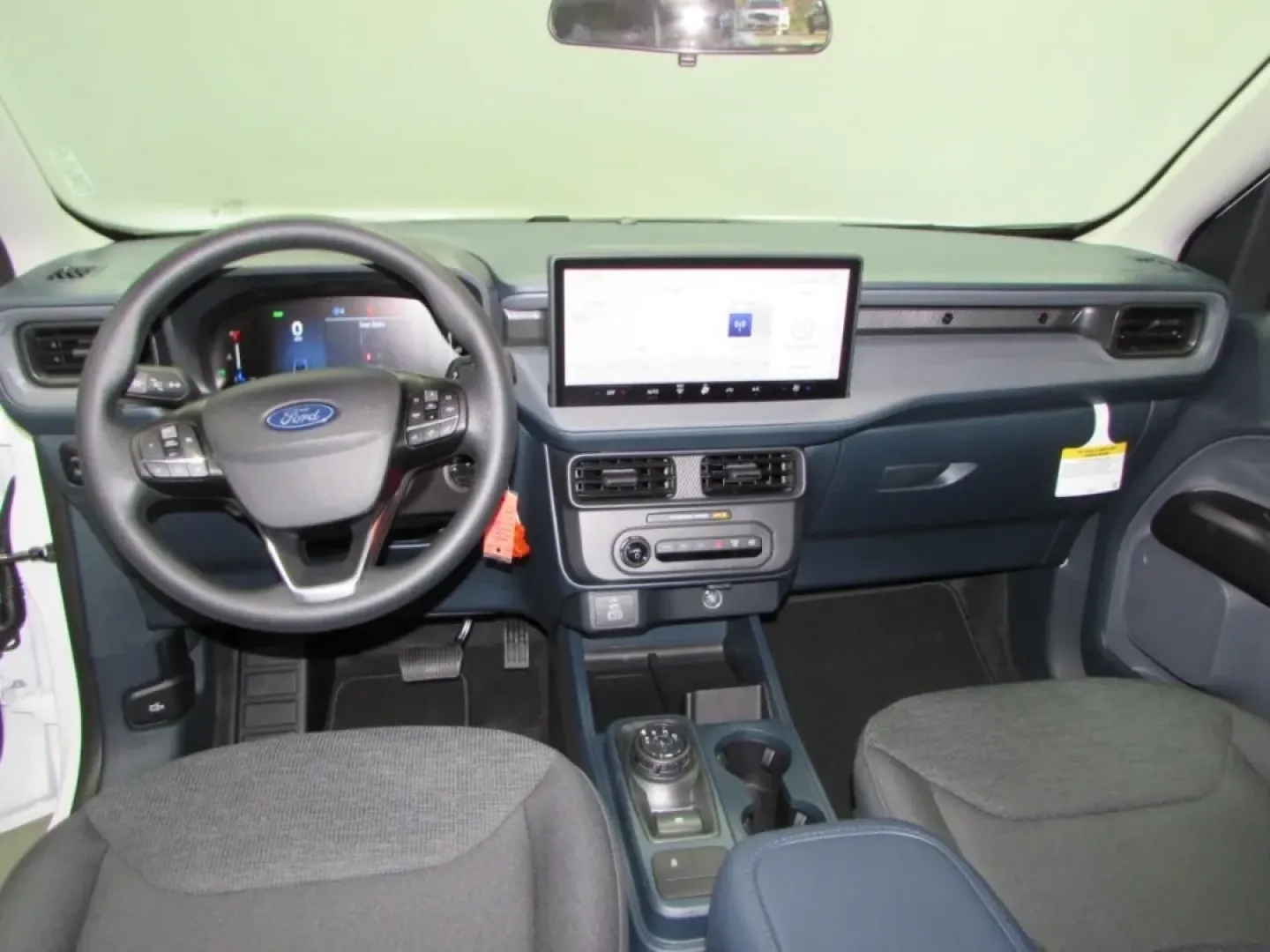 2025 /Black Onyx/Dark Slate Ford Maverick XL (3FTTW8B37SR) with an 2.5L Hybrid engine, located at 12836 Highway 21, De Soto, MO, 63020, (636) 337-7777, 38.151867, -90.575615 - **Elevate Your Weekend Adventures with the 2025 Ford Maverick XL at Pettus Ford De Soto!**<br /> <br /> Are you ready to embrace the open road and enjoy outdoor escapades with family and friends? Look no further than the 2025 Ford Maverick XL, the perfect blend of capability, comfort, and cutting-ed - Photo#23