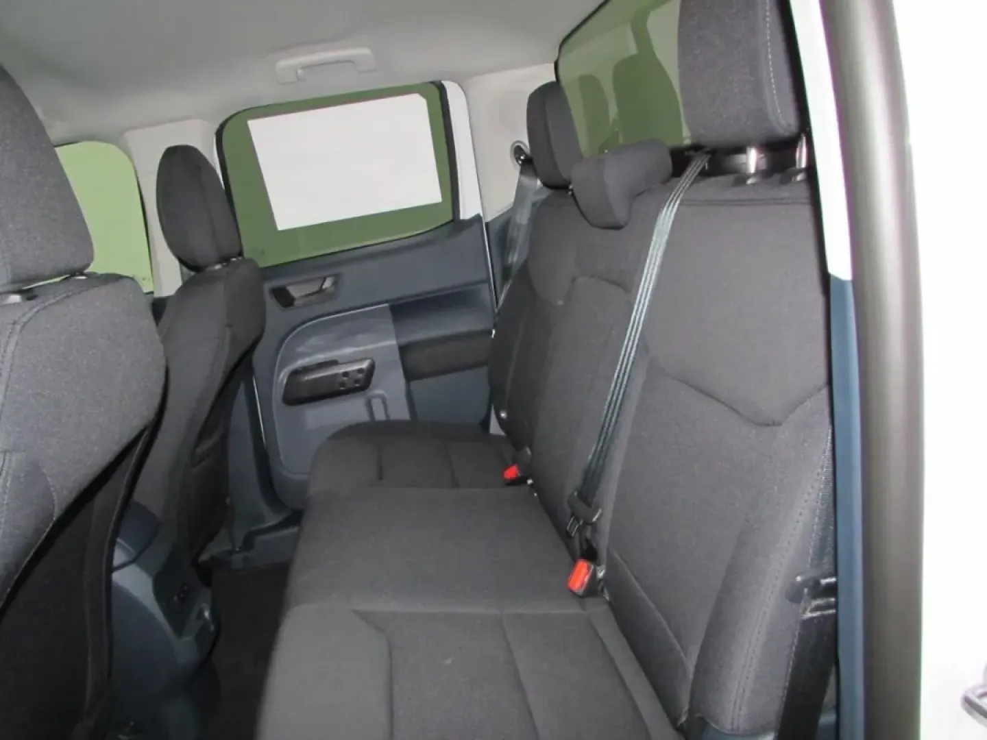 2025 /Black Onyx/Dark Slate Ford Maverick XL (3FTTW8B37SR) with an 2.5L Hybrid engine, located at 12836 Highway 21, De Soto, MO, 63020, (636) 337-7777, 38.151867, -90.575615 - **Elevate Your Weekend Adventures with the 2025 Ford Maverick XL at Pettus Ford De Soto!**<br /> <br /> Are you ready to embrace the open road and enjoy outdoor escapades with family and friends? Look no further than the 2025 Ford Maverick XL, the perfect blend of capability, comfort, and cutting-ed - Photo#25