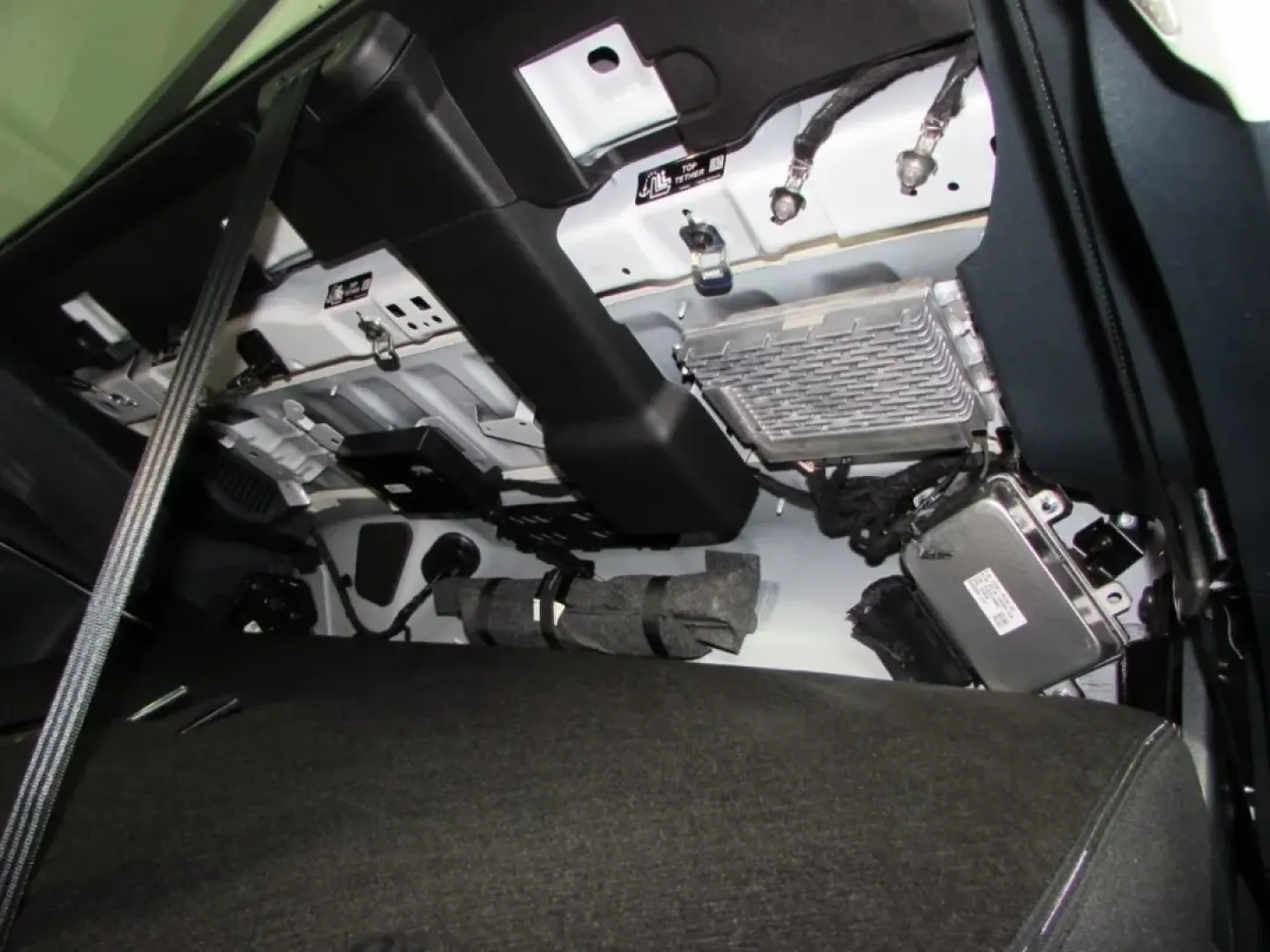 2025 /Black Onyx/Dark Slate Ford Maverick XL (3FTTW8B37SR) with an 2.5L Hybrid engine, located at 12836 Highway 21, De Soto, MO, 63020, (636) 337-7777, 38.151867, -90.575615 - **Elevate Your Weekend Adventures with the 2025 Ford Maverick XL at Pettus Ford De Soto!**<br /> <br /> Are you ready to embrace the open road and enjoy outdoor escapades with family and friends? Look no further than the 2025 Ford Maverick XL, the perfect blend of capability, comfort, and cutting-ed - Photo#28