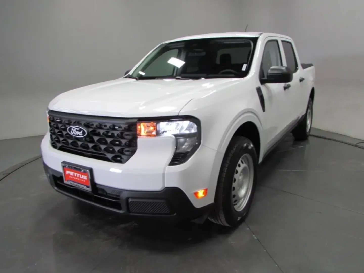 2025 /Black Onyx/Dark Slate Ford Maverick XL (3FTTW8B37SR) with an 2.5L Hybrid engine, located at 12836 Highway 21, De Soto, MO, 63020, (636) 337-7777, 38.151867, -90.575615 - **Elevate Your Weekend Adventures with the 2025 Ford Maverick XL at Pettus Ford De Soto!**<br /> <br /> Are you ready to embrace the open road and enjoy outdoor escapades with family and friends? Look no further than the 2025 Ford Maverick XL, the perfect blend of capability, comfort, and cutting-ed - Photo#2