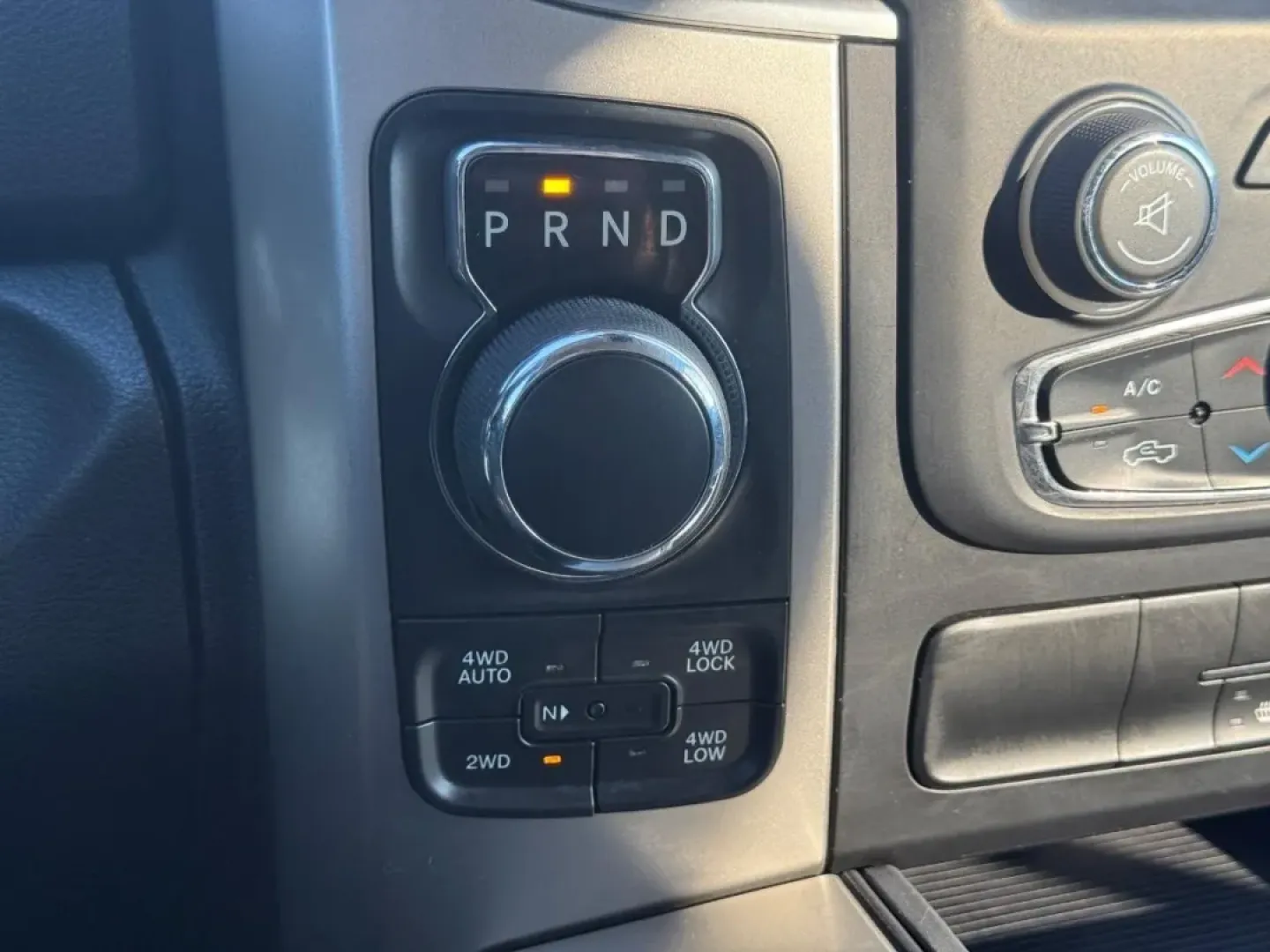 2017 /Diesel Gray/Black Cloth Ram 1500 Big Horn (1C6RR7LMXHS) with an 3.0L V6 engine, Automatic transmission, located at 970 Woodlawn Dr., Farmington, MO, 63640, (573) 431-7800, 37.825642, -90.468674 - **Unleash Your Adventure with the 2017 Ram 1500 Perfect for Life's Journeys!**<br /> <br /> Are you ready to take on the road whether for work, family outings, or weekend adventures? The 2017 Ram 1500 is the ultimate truck that combines power, efficiency, and comfort, making it a top choice for tho - Photo#17