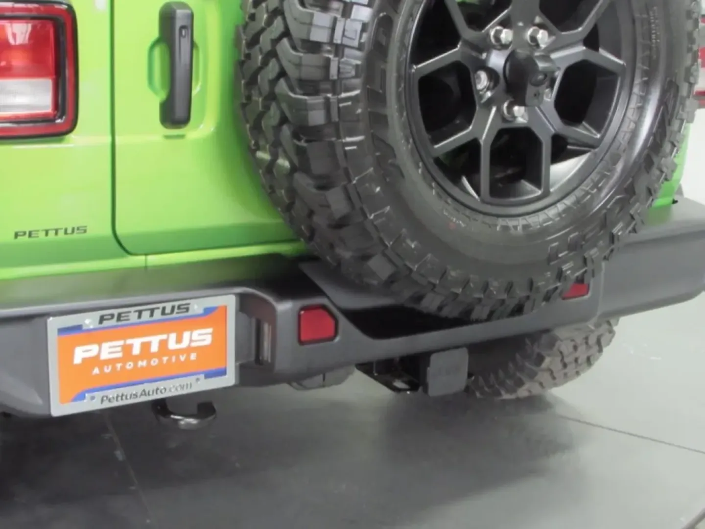 2026 /Black Jeep Wrangler Willys (1C4PJXDG9TW) with an Other engine, located at 12830 Highway 21, De Soto, MO, 63020, (636) 337-7777, 38.153099, -90.573624 - Are you ready to elevate your adventure game? The 2026 Jeep Wrangler is the perfect vehicle for those who crave both city driving and weekend excursions. With its rugged design and top-notch capabilities, this SUV is not just a means of transportation, but a lifestyle choice for those who seek thril - Photo#11