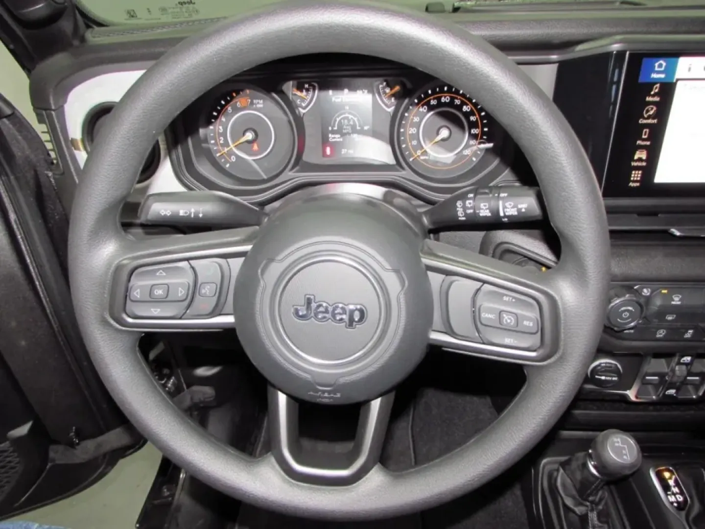 2026 /Black Jeep Wrangler Sport (1C4PJXDN5TW) with an Other engine, located at 12830 Highway 21, De Soto, MO, 63020, (636) 337-7777, 38.153099, -90.573624 - **Adventure Awaits with the 2026 Jeep Wrangler at Pettus CDJR DeSoto!**<br /> <br /> Are you ready to elevate your outdoor adventures and weekend getaways? The 2026 Jeep Wrangler is the perfect companion for those who crave excitement and exploration. This rugged SUV is specifically designed for thr - Photo#13