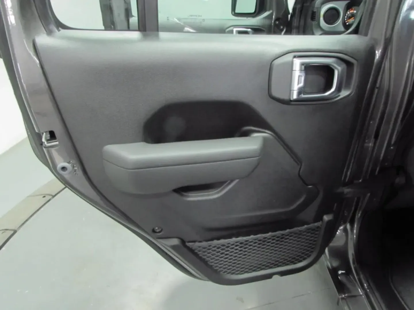 2026 /Black Jeep Wrangler Sport (1C4PJXDN5TW) with an Other engine, located at 12830 Highway 21, De Soto, MO, 63020, (636) 337-7777, 38.153099, -90.573624 - **Adventure Awaits with the 2026 Jeep Wrangler at Pettus CDJR DeSoto!**<br /> <br /> Are you ready to elevate your outdoor adventures and weekend getaways? The 2026 Jeep Wrangler is the perfect companion for those who crave excitement and exploration. This rugged SUV is specifically designed for thr - Photo#22