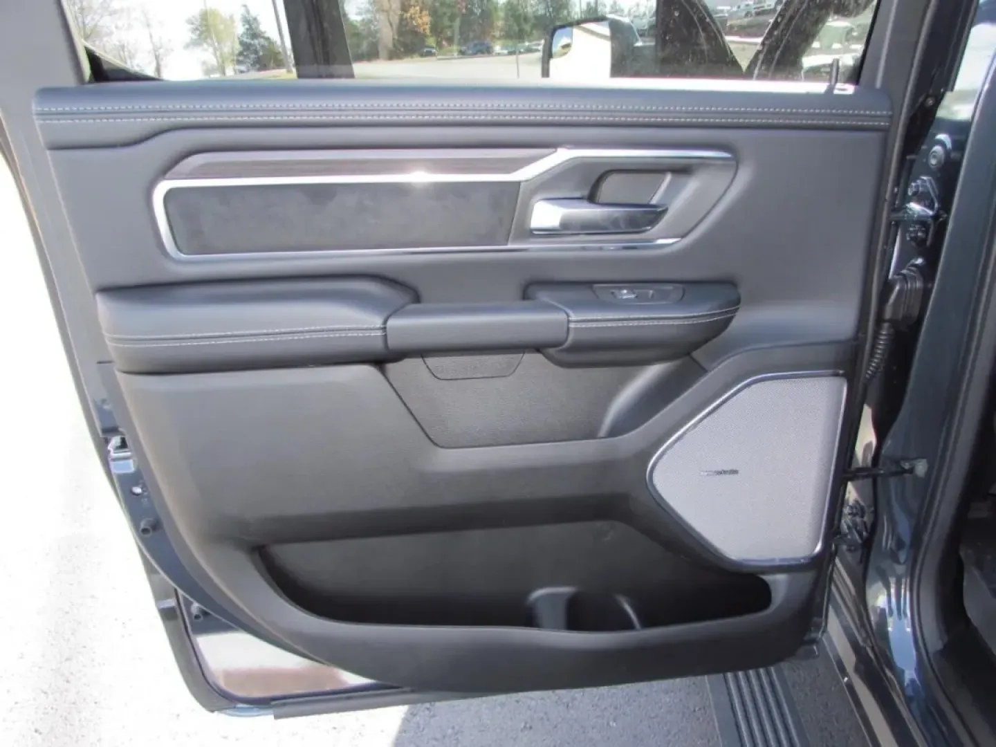 2026 /Black Ram 1500 Laramie (1C6SRFJT7TN) with an Other engine, Automatic transmission, located at 12830 Highway 21, De Soto, MO, 63020, (636) 337-7777, 38.153099, -90.573624 - **Unleash Your Adventurous Spirit with the 2026 Ram 1500 Laramie in De Soto, MO!**<br /> <br /> Are you ready to elevate your lifestyle with a truck that can handle both the daily grind and weekend adventures? Introducing the stunning 2026 Ram 1500 Laramie, a perfect blend of power, comfort, and cut - Photo#29