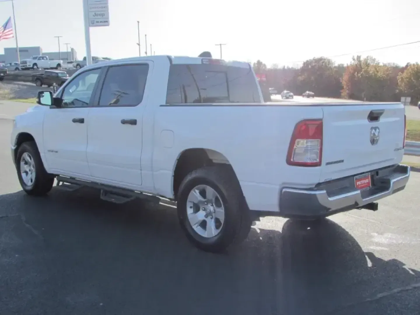 2023 /Black Ram 1500 Big Horn/Lone Star (1C6RRFFG7PN) with an 3.6L V6 DOHC 24V engine, 8A transmission, located at 12830 Highway 21, De Soto, MO, 63020, (636) 337-7777, 38.153099, -90.573624 - **Unleash Your Adventure with the 2023 Ram 1500: The Ultimate Truck for Work and Play!**<br /> <br /> Are you ready to elevate your lifestyle with a truck that's as versatile as you are? Whether you're hauling equipment for your weekend projects, commuting to work, or embarking on an adventure with - Photo#4