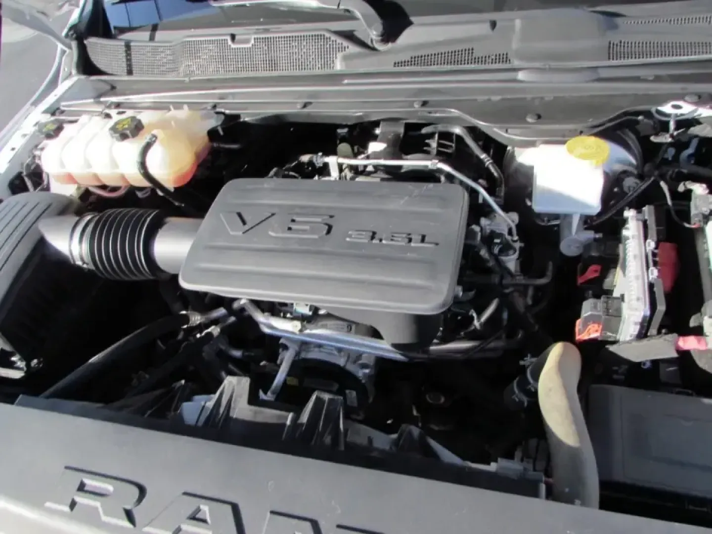 2023 /Black Ram 1500 Big Horn/Lone Star (1C6RRFFG7PN) with an 3.6L V6 DOHC 24V engine, 8A transmission, located at 12830 Highway 21, De Soto, MO, 63020, (636) 337-7777, 38.153099, -90.573624 - **Unleash Your Adventure with the 2023 Ram 1500: The Ultimate Truck for Work and Play!**<br /> <br /> Are you ready to elevate your lifestyle with a truck that's as versatile as you are? Whether you're hauling equipment for your weekend projects, commuting to work, or embarking on an adventure with - Photo#8